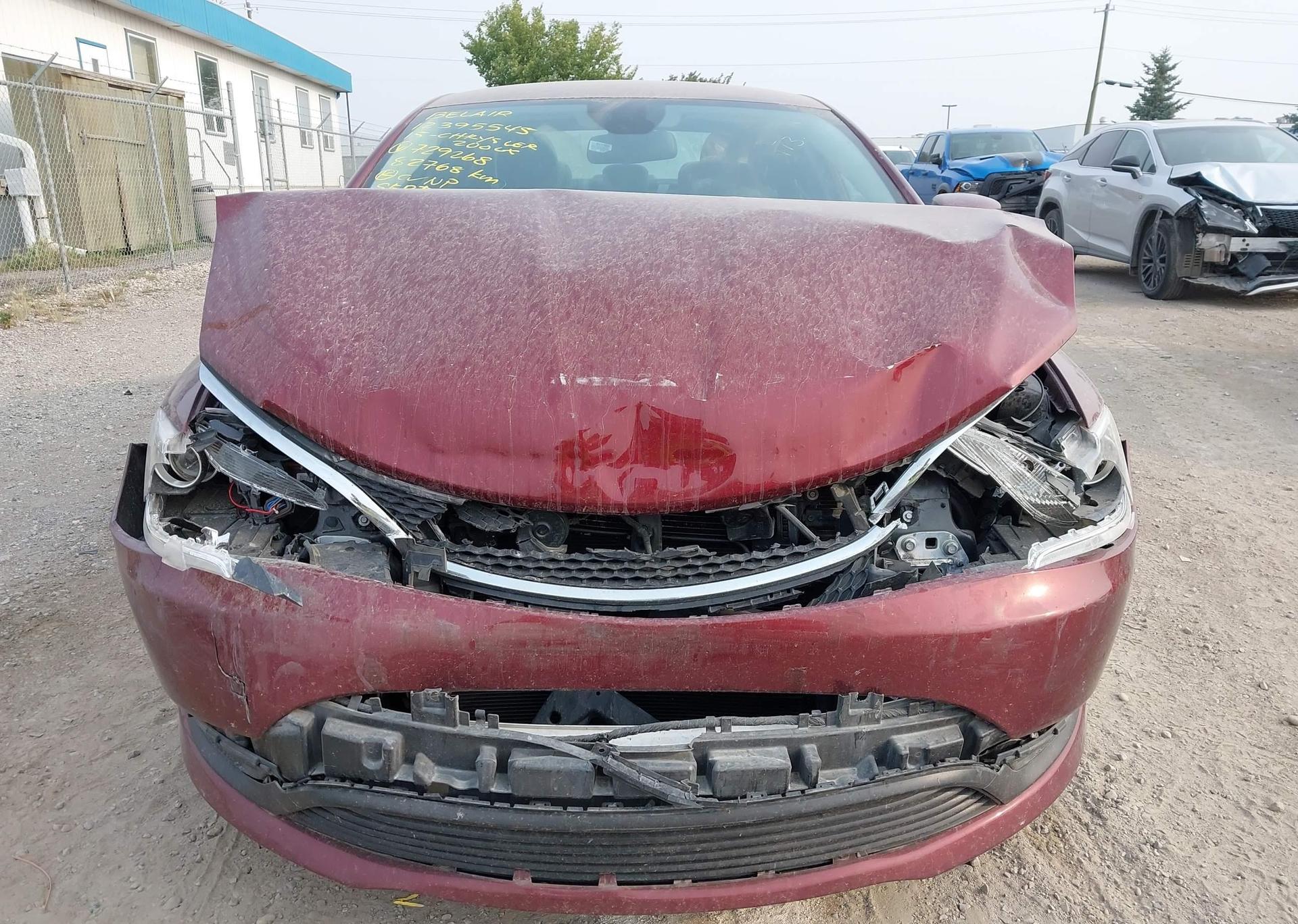 2015 CHRYSLER 200 LX