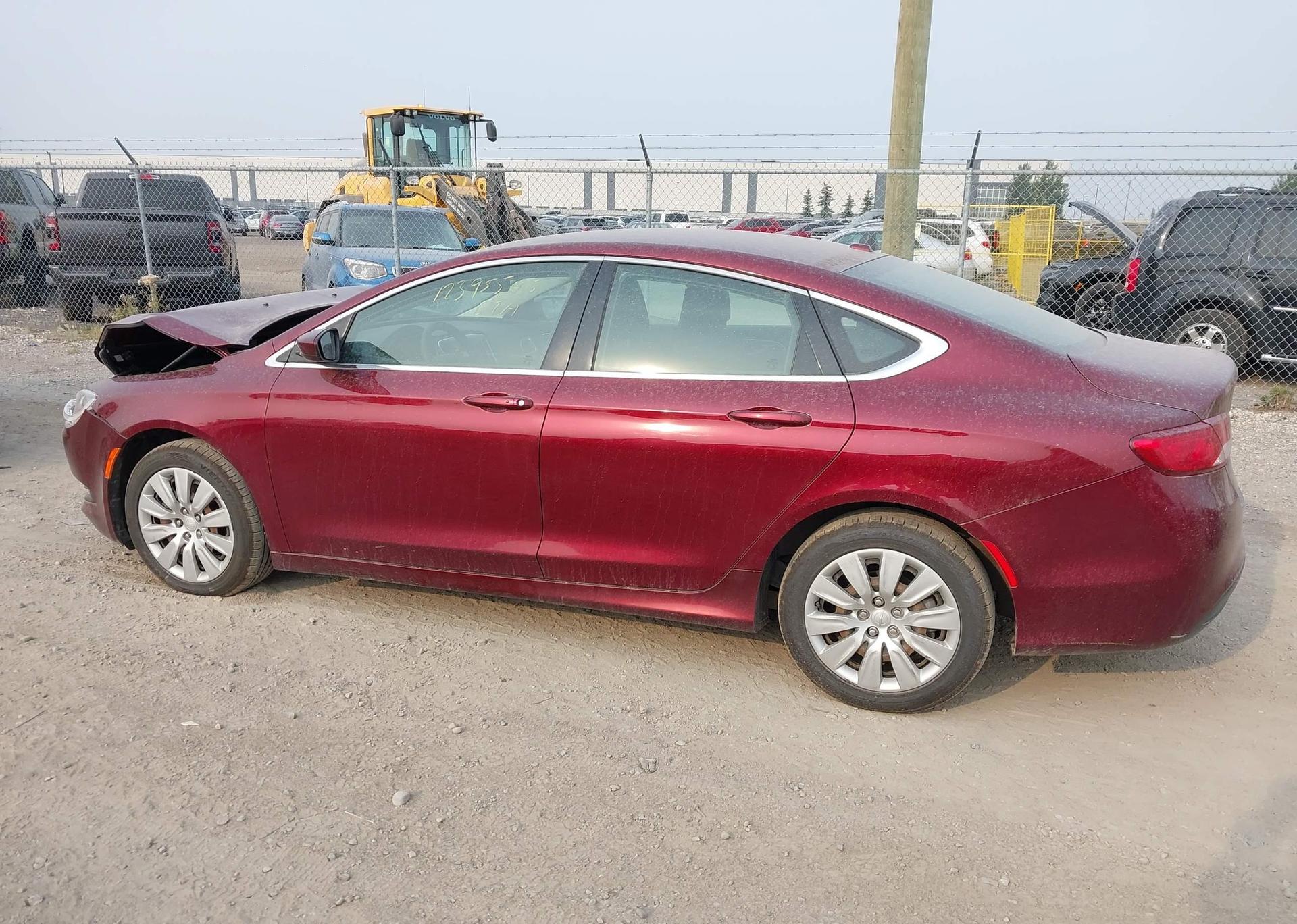 2015 CHRYSLER 200 LX