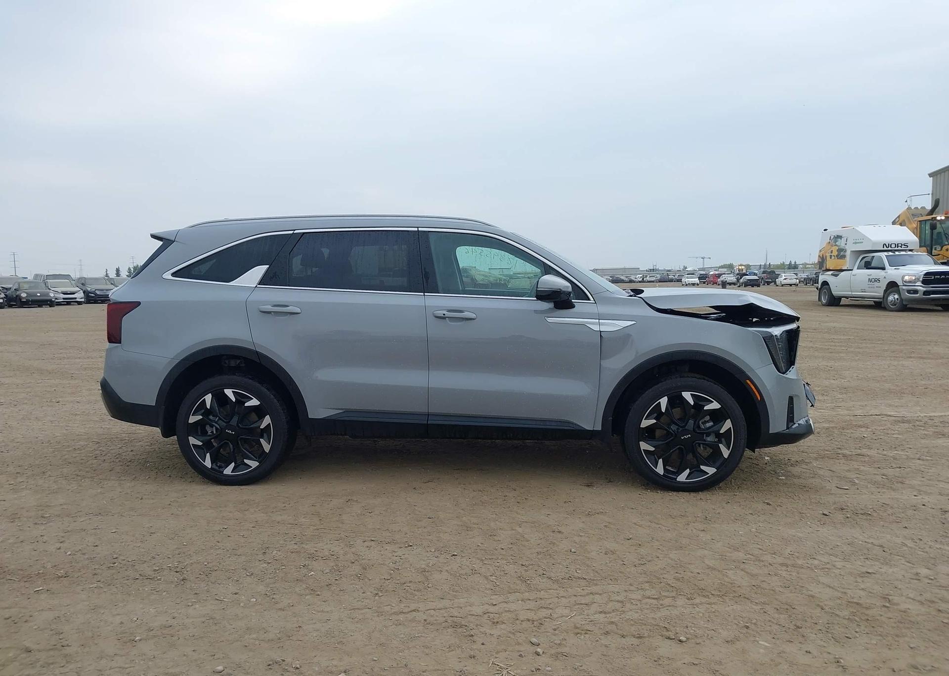 2024 KIA SORENTO 2.5T EX