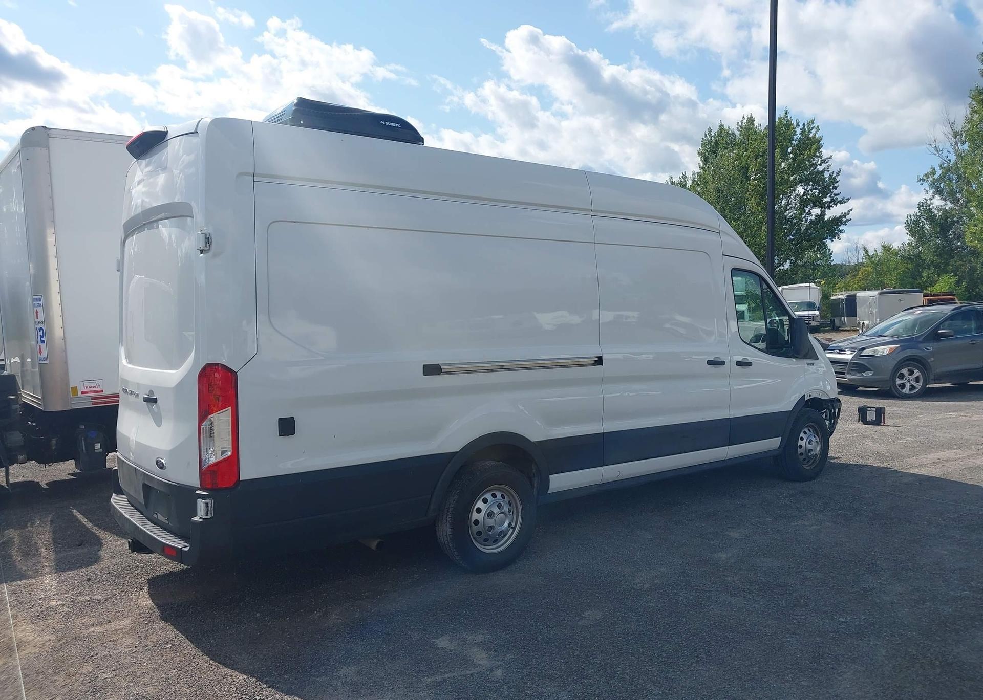 2022 FORD TRANSIT-250 CARGO
