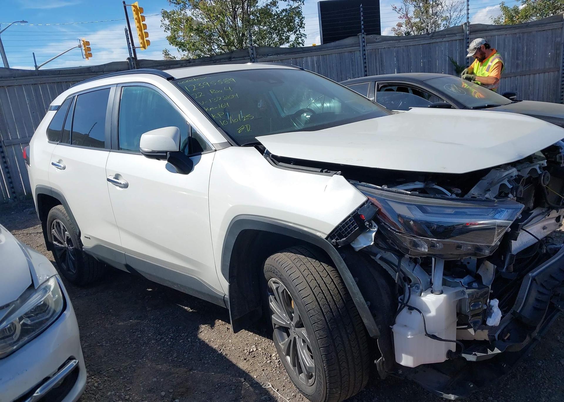 2022 TOYOTA RAV4 LIMITED