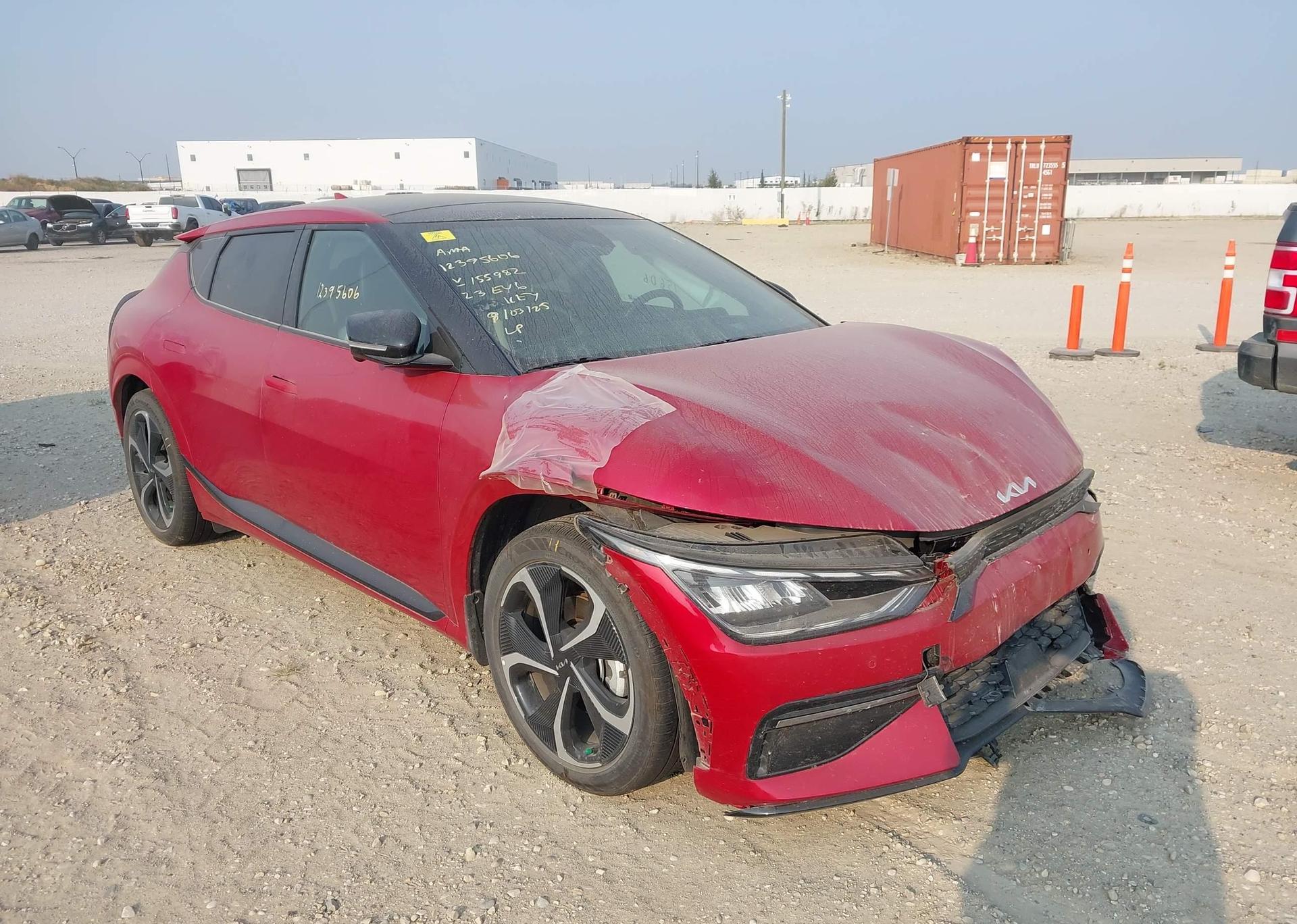 2023 KIA EV6 GT LINE