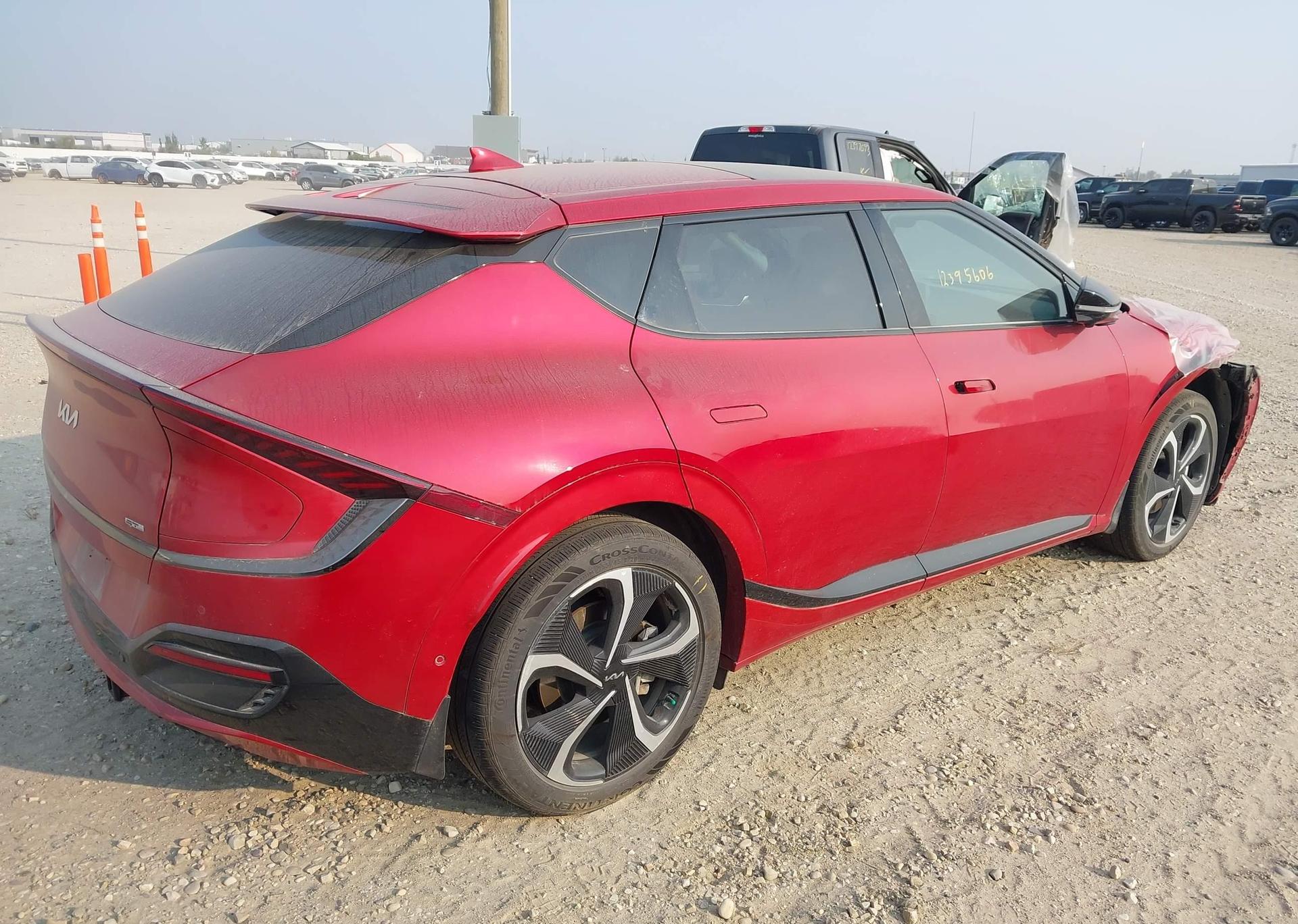 2023 KIA EV6 GT LINE