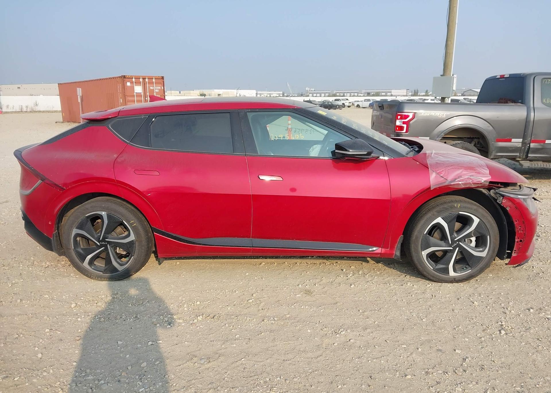 2023 KIA EV6 GT LINE