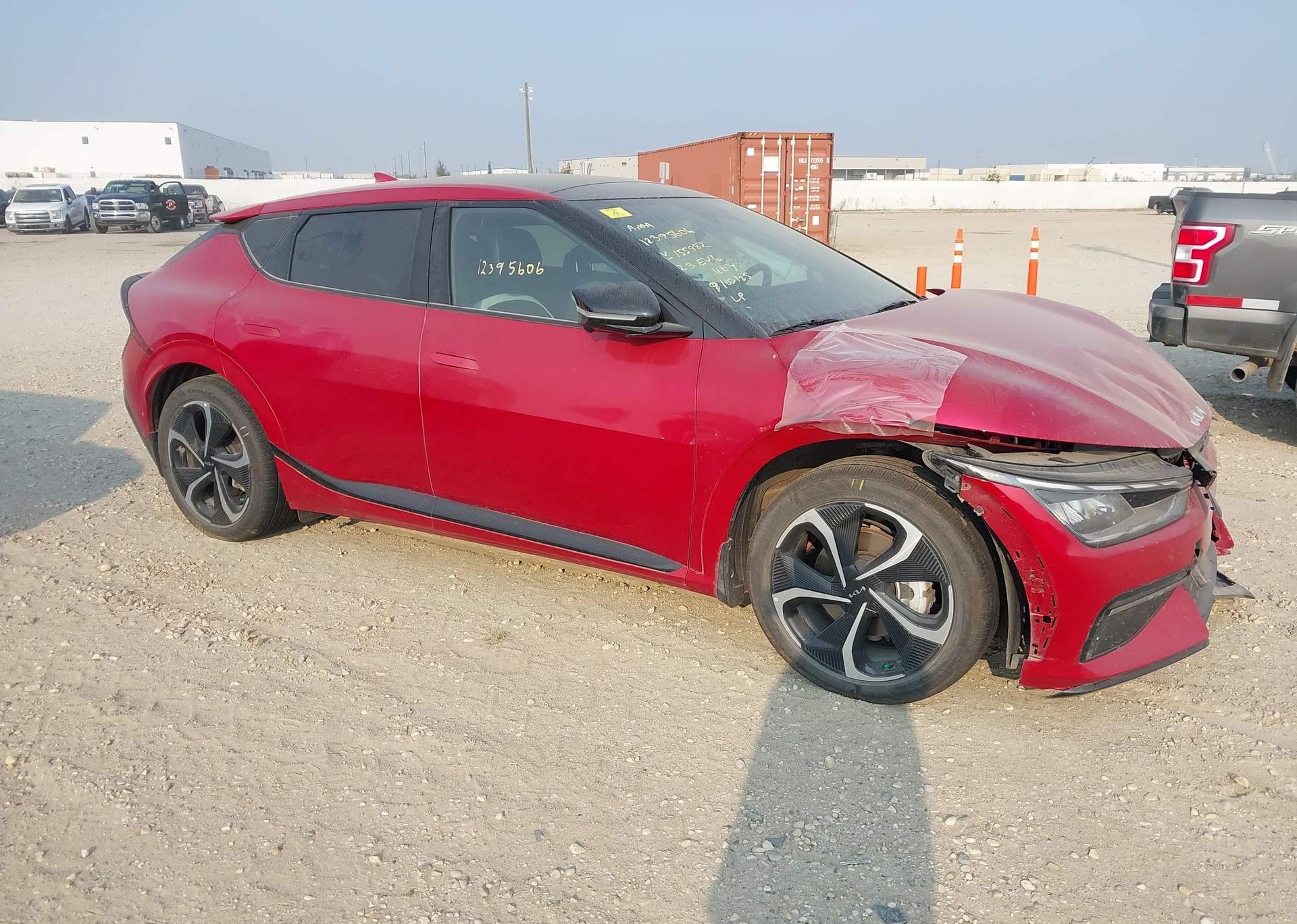 2023 KIA EV6 GT LINE