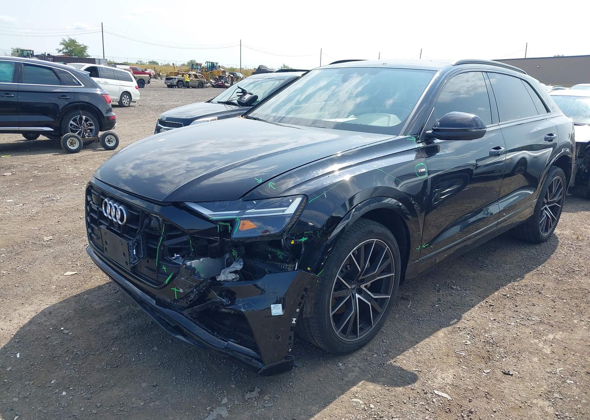 2021 AUDI Q8 55 PROGRESSIV