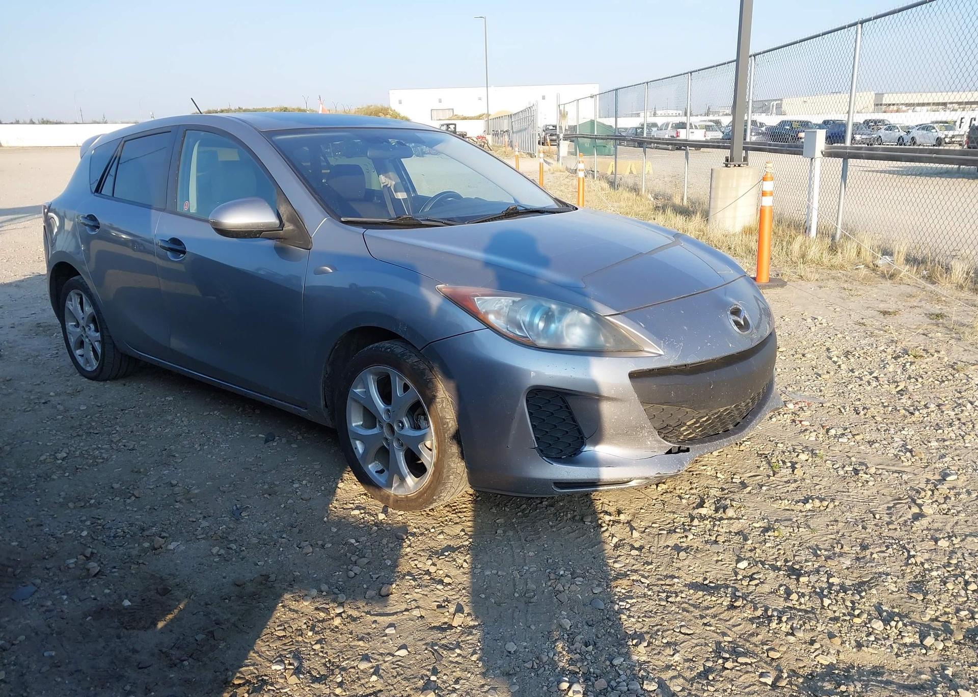 2012 MAZDA 3 I