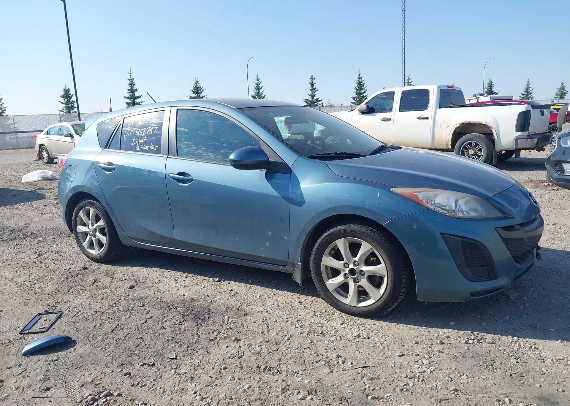 2011 MAZDA 3 I