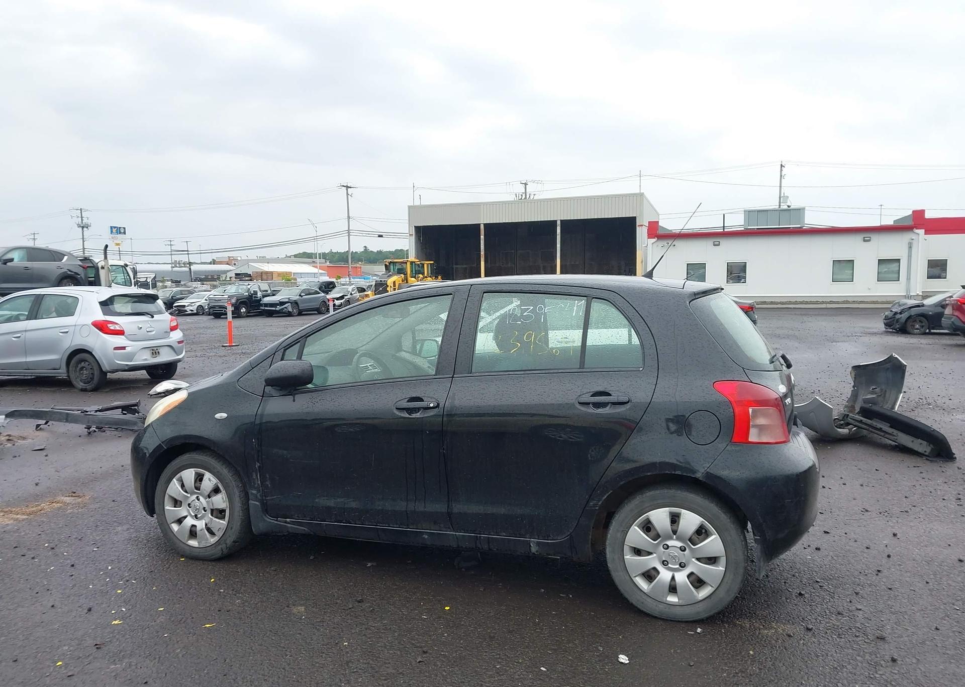 2008 TOYOTA YARIS
