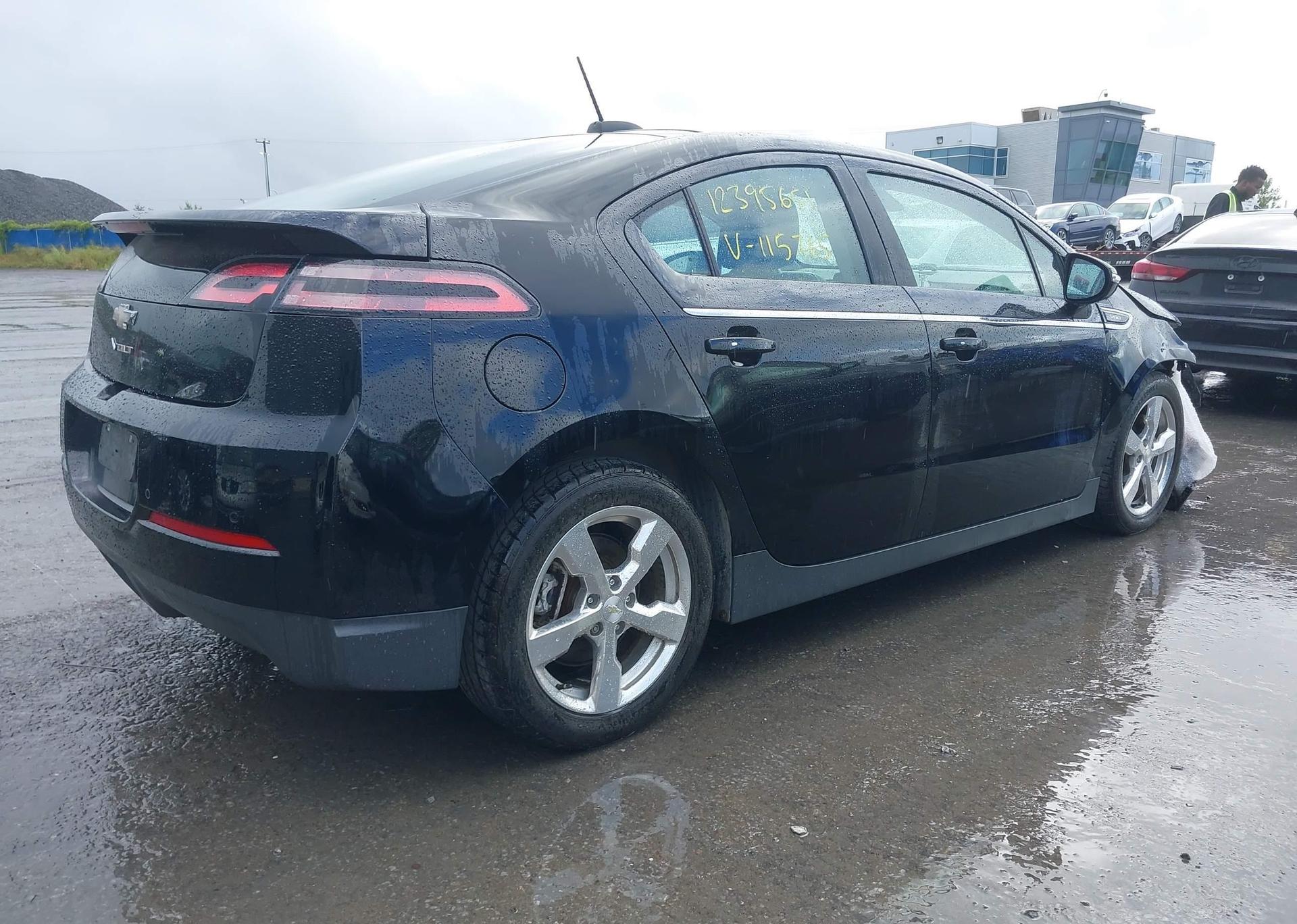 2015 CHEVROLET VOLT