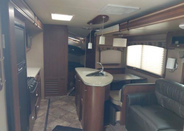 2015 COLEMAN 296BHU