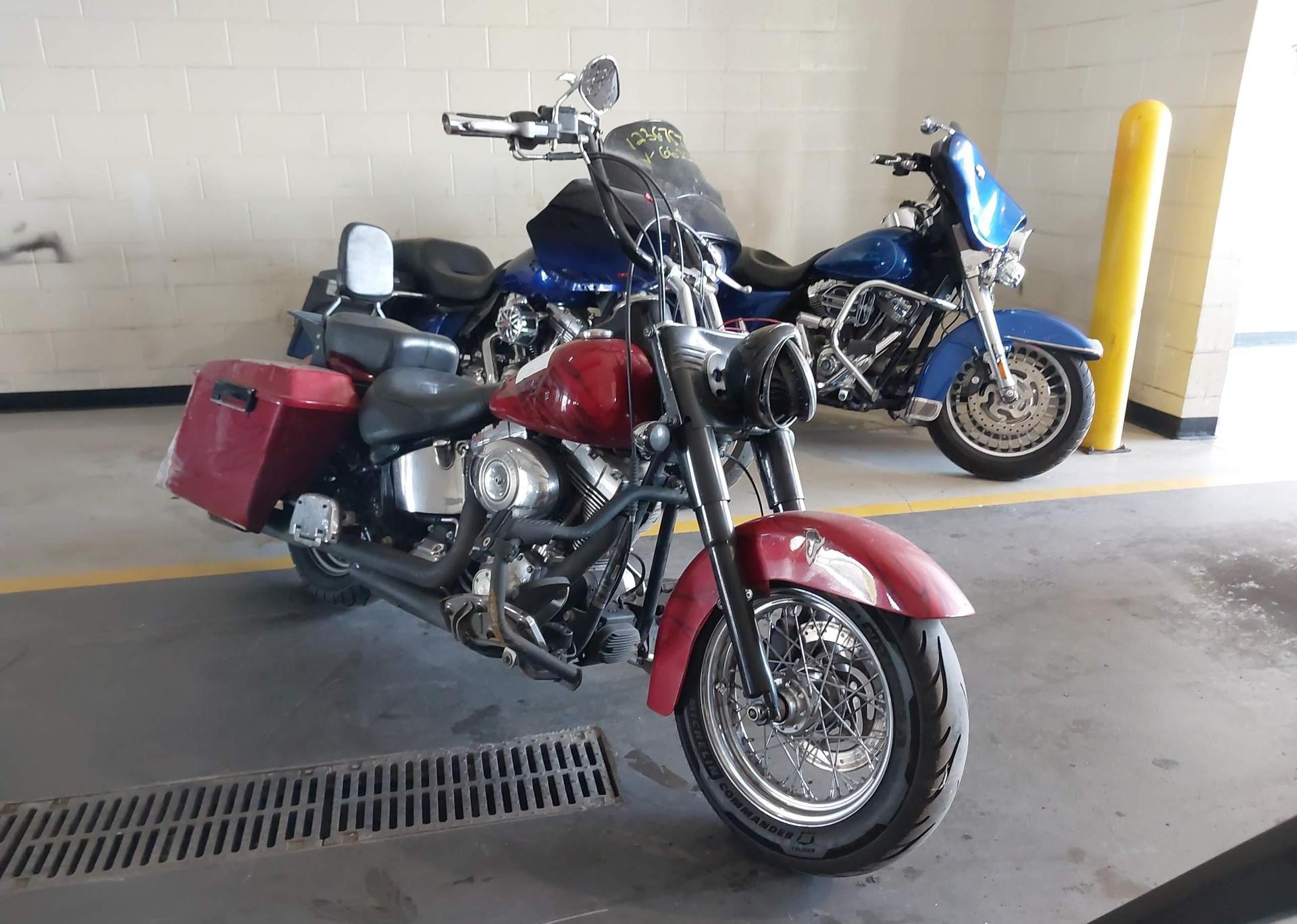 2011 HARLEY-DAVIDSON FLSTC