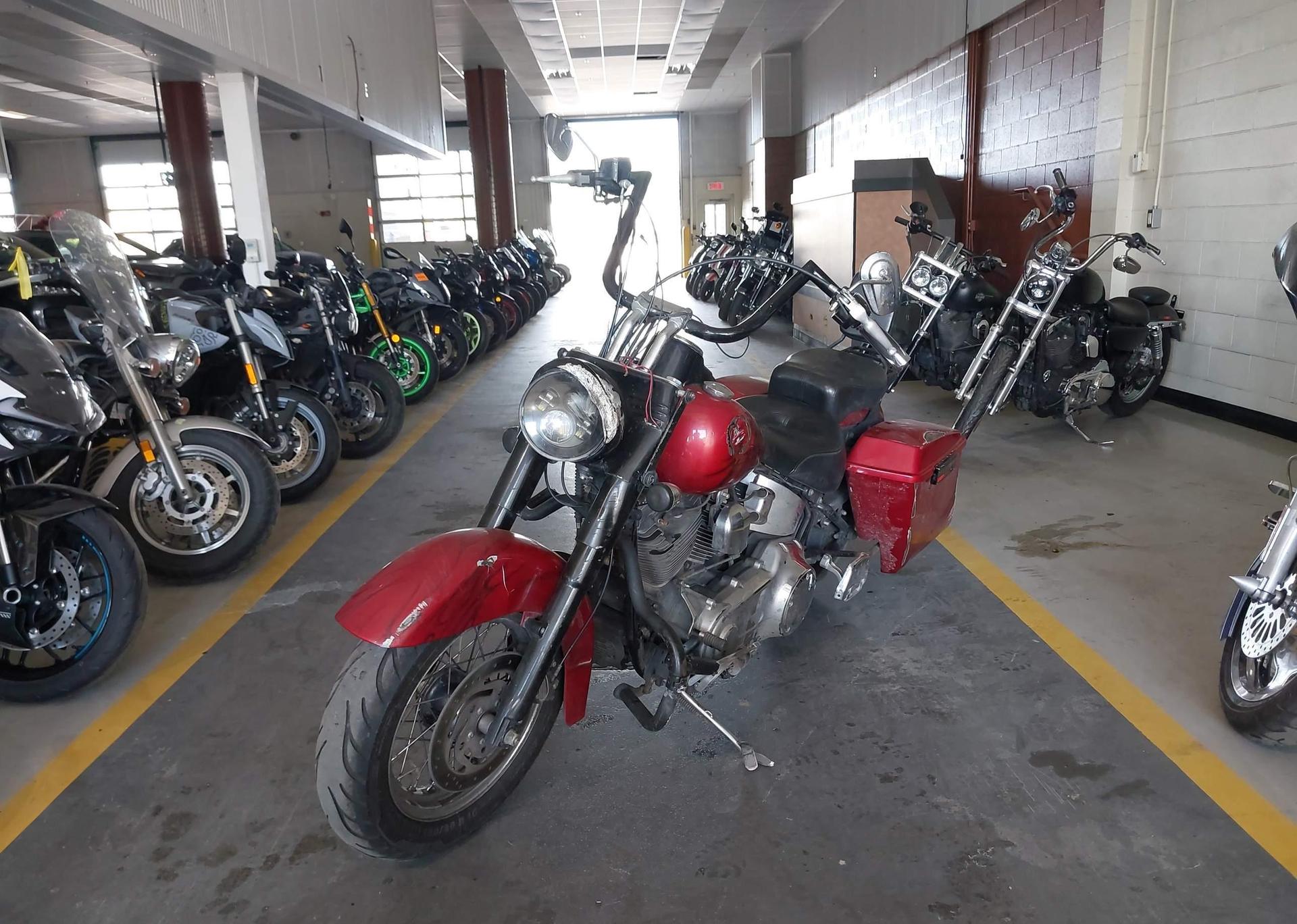 2011 HARLEY-DAVIDSON FLSTC
