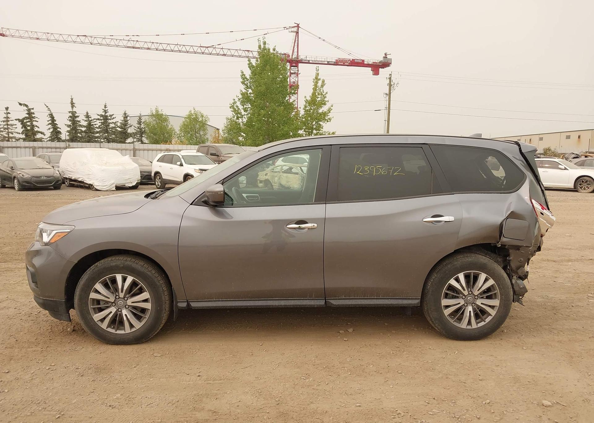 2019 NISSAN PATHFINDER PLATINUM