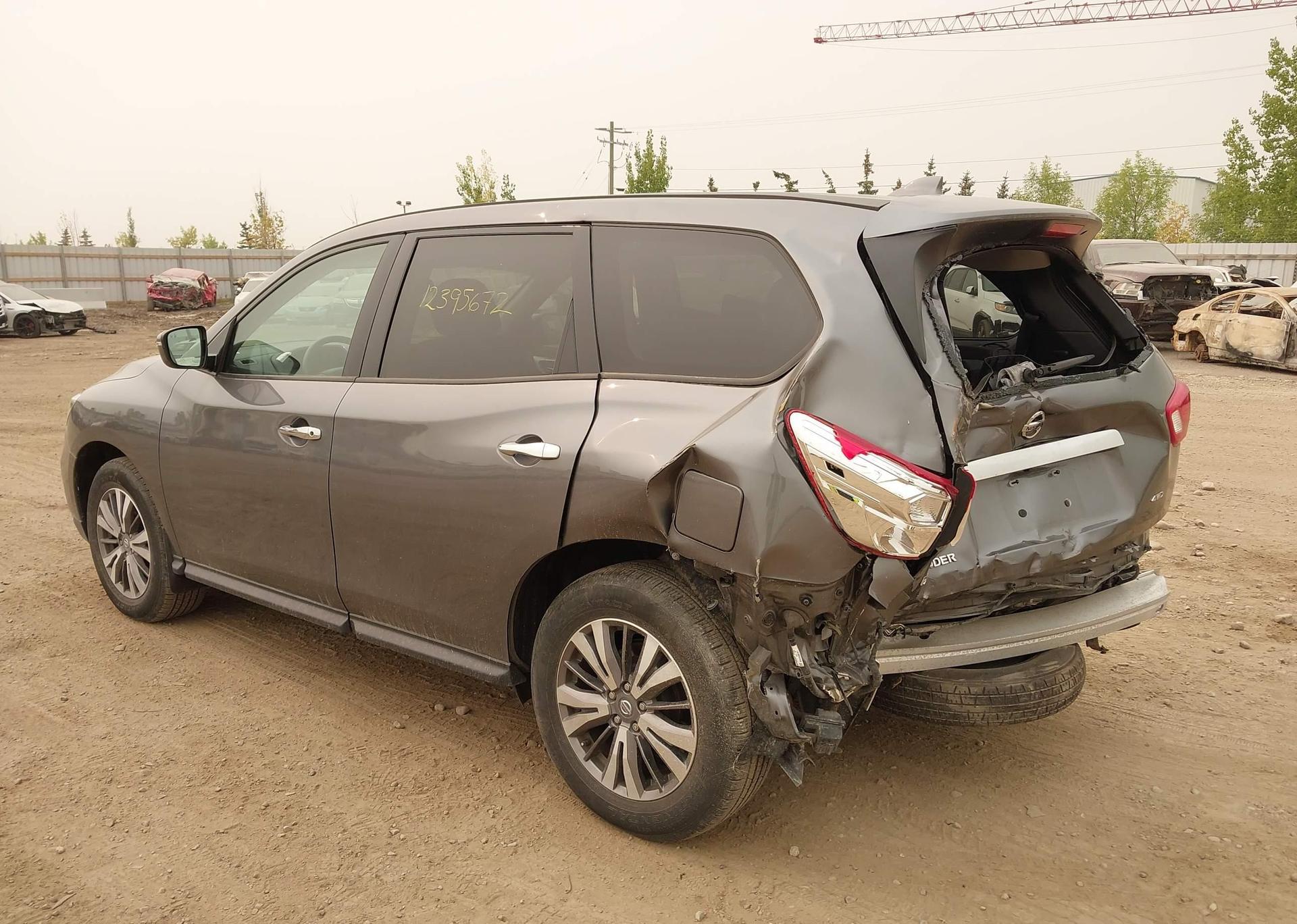 2019 NISSAN PATHFINDER PLATINUM