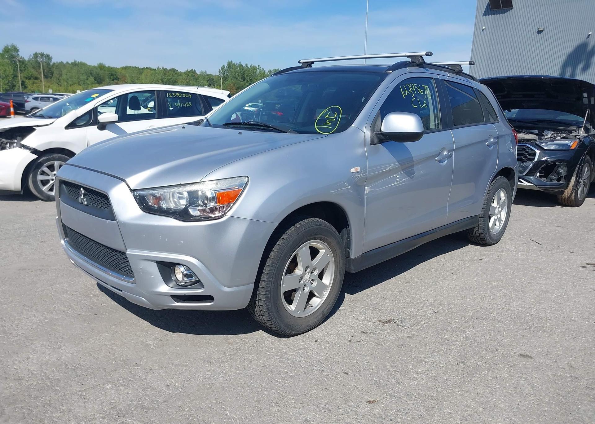 2012 MITSUBISHI RVR