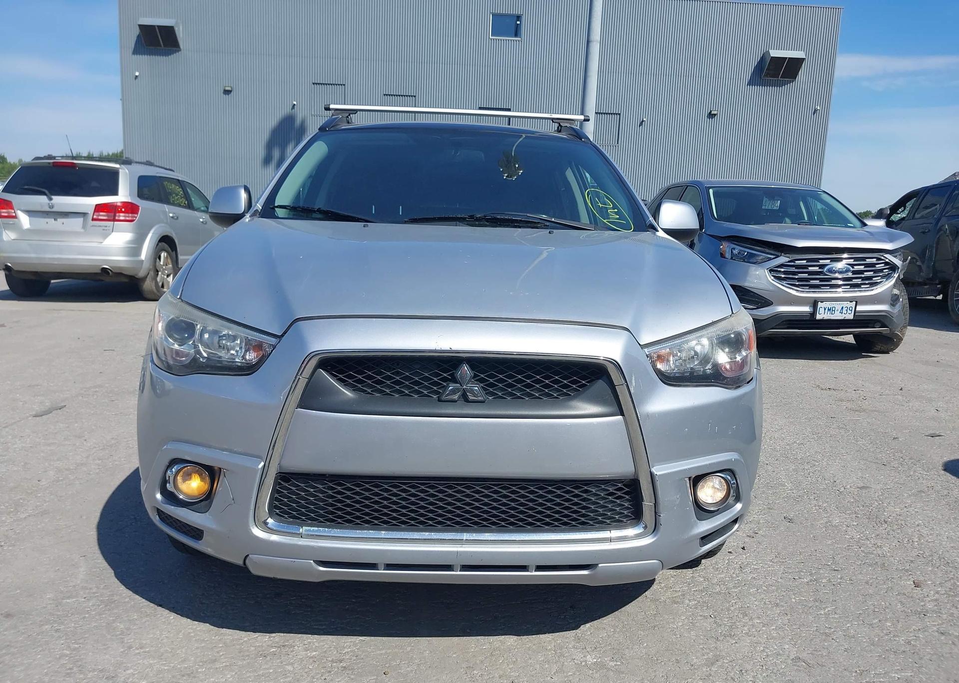 2012 MITSUBISHI RVR