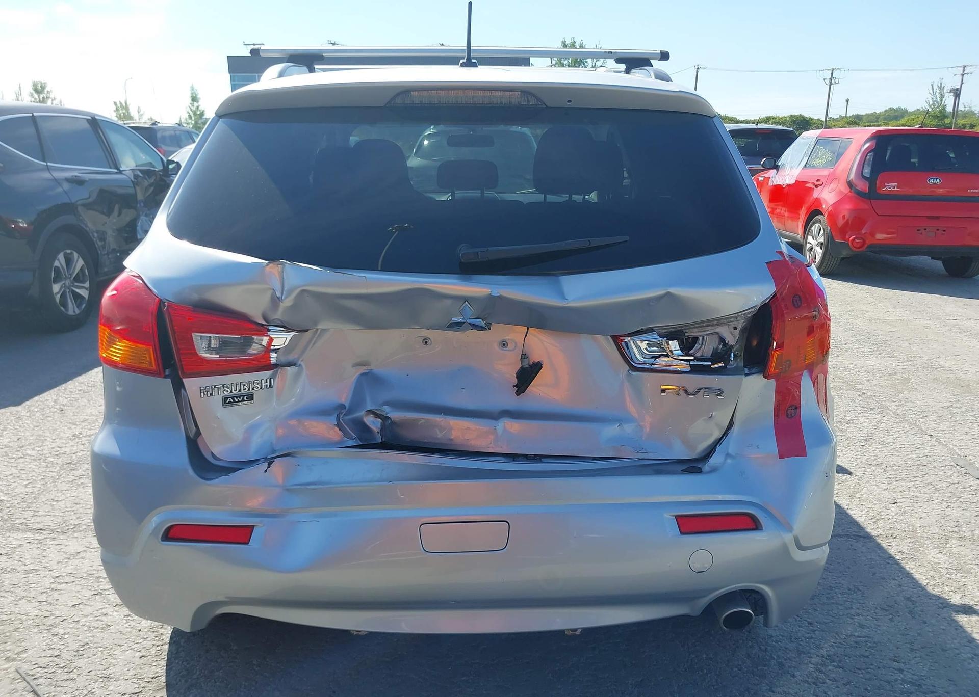 2012 MITSUBISHI RVR