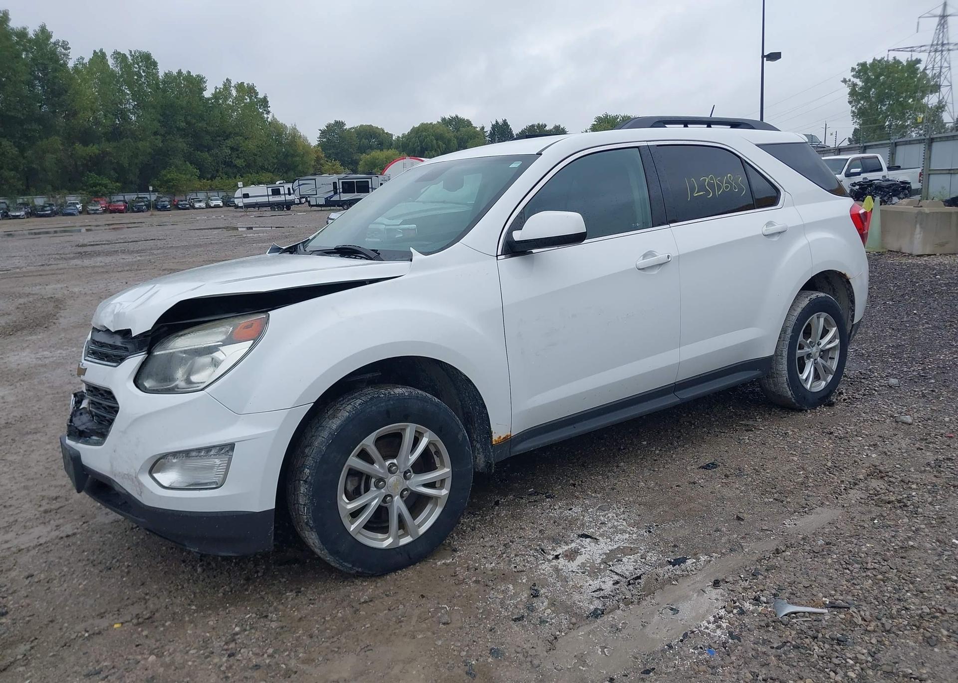 2017 CHEVROLET EQUINOX LT