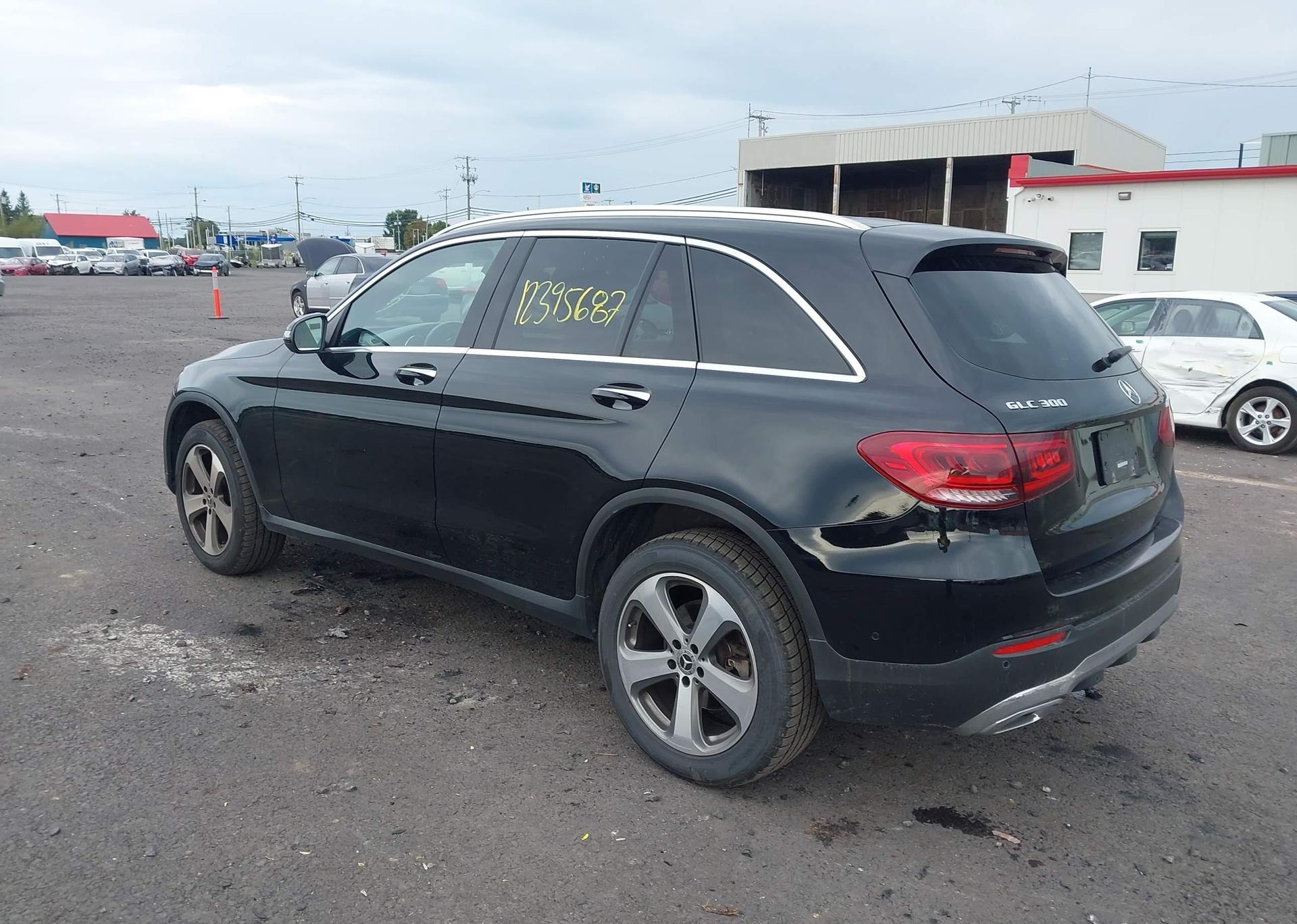 2022 MERCEDES-BENZ GLC 300 4MATIC