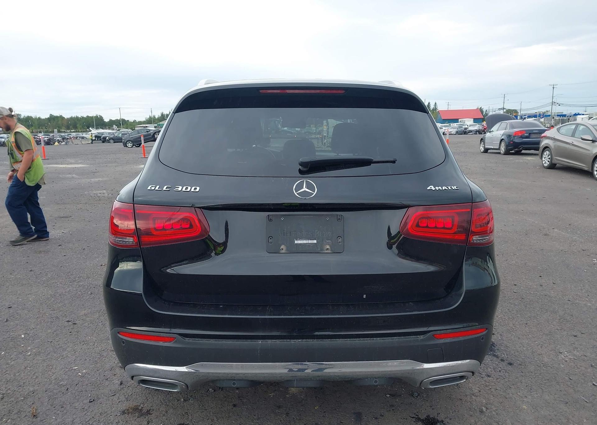 2022 MERCEDES-BENZ GLC 300 4MATIC