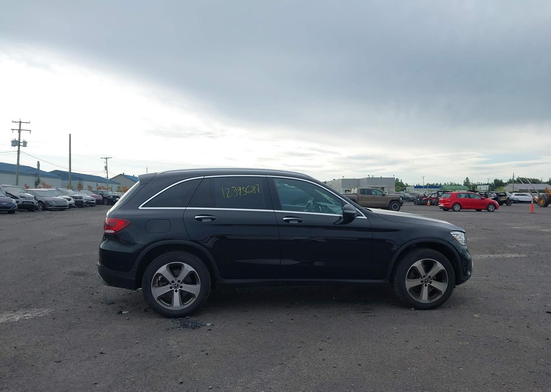 2022 MERCEDES-BENZ GLC 300 4MATIC