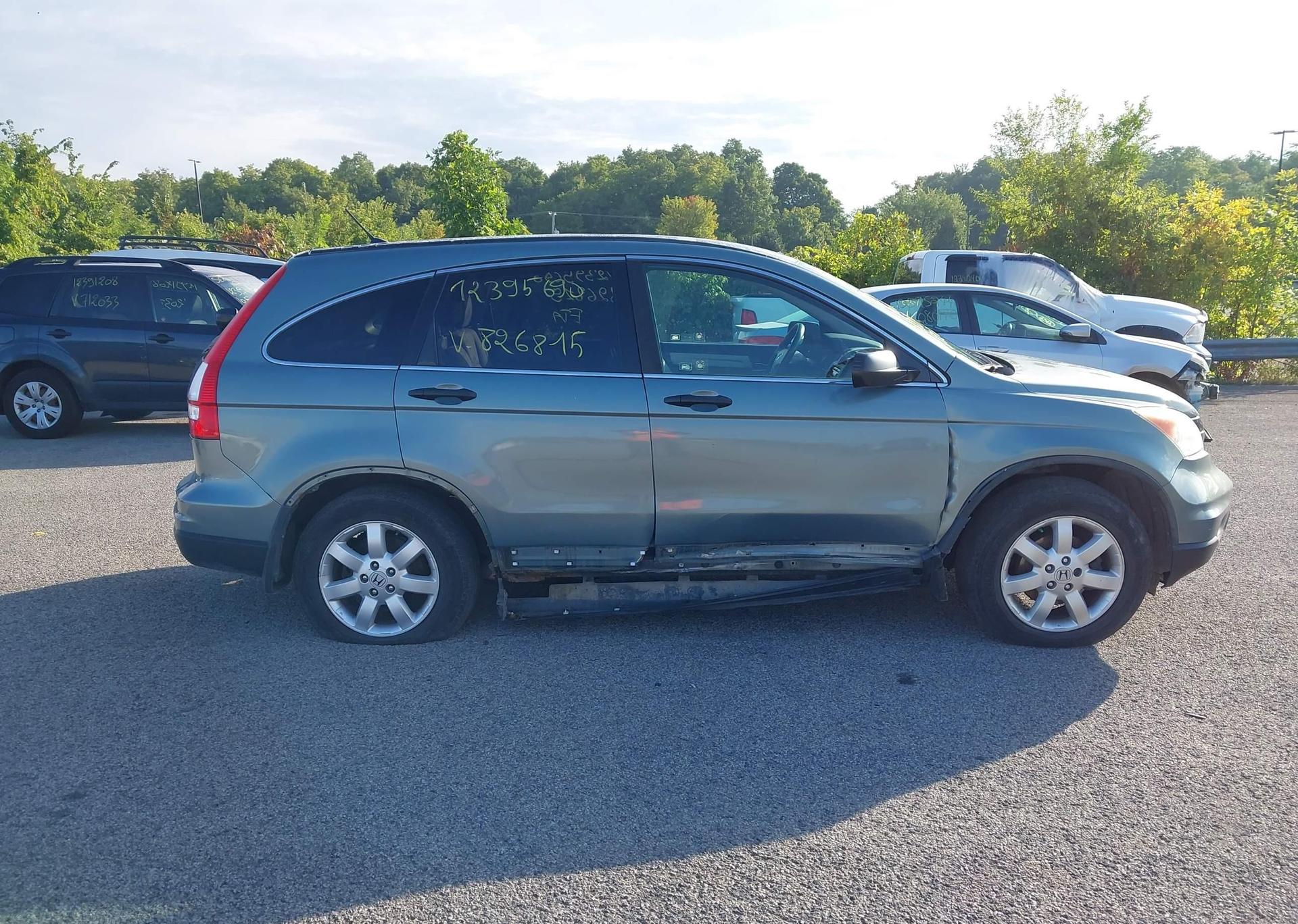 2011 HONDA CR-V