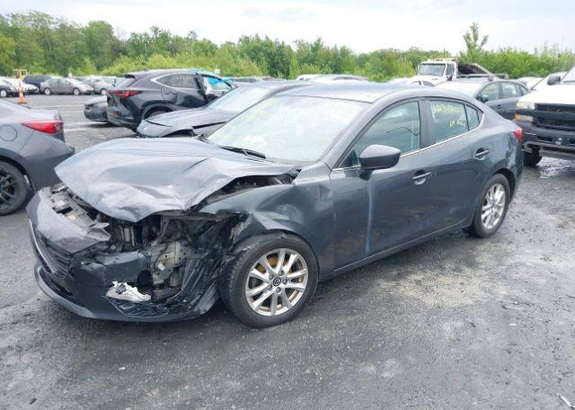 2015 MAZDA MAZDA3 GS