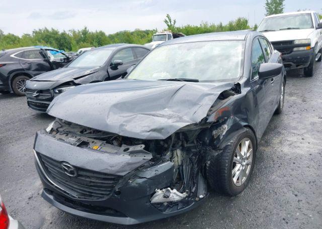 2015 MAZDA MAZDA3 GS