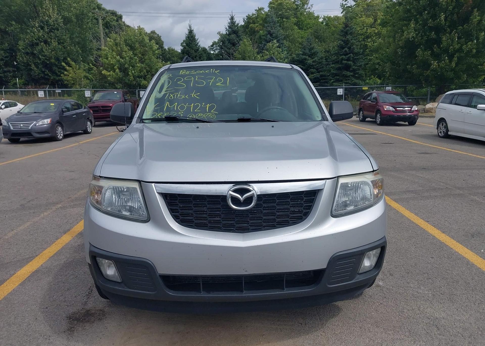 2011 MAZDA TRIBUTE I