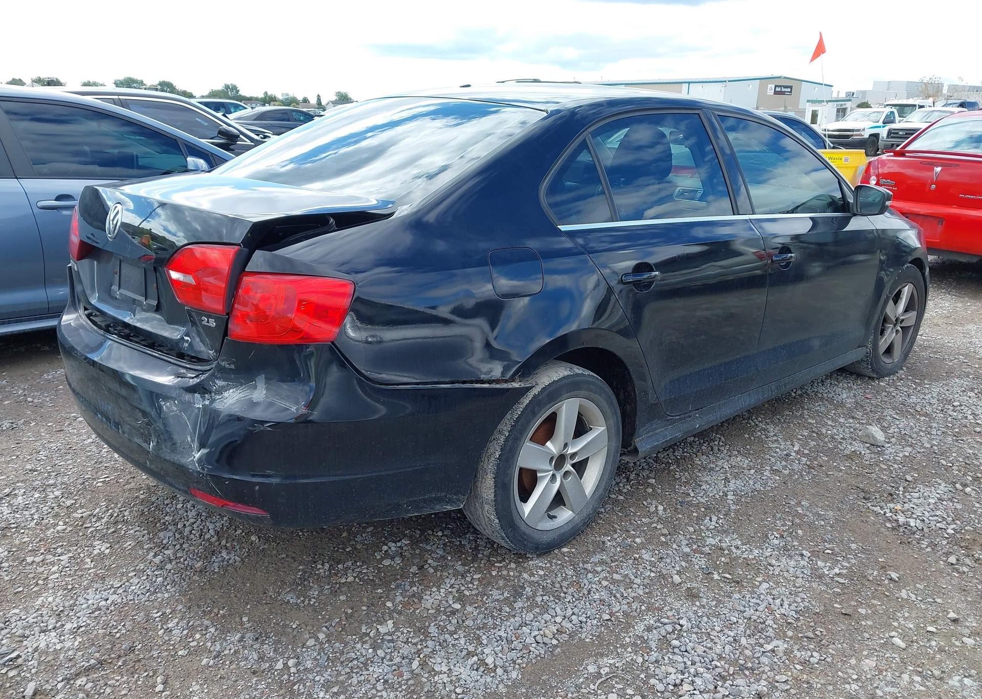 2011 VOLKSWAGEN JETTA 2.5L COMFORTLINE