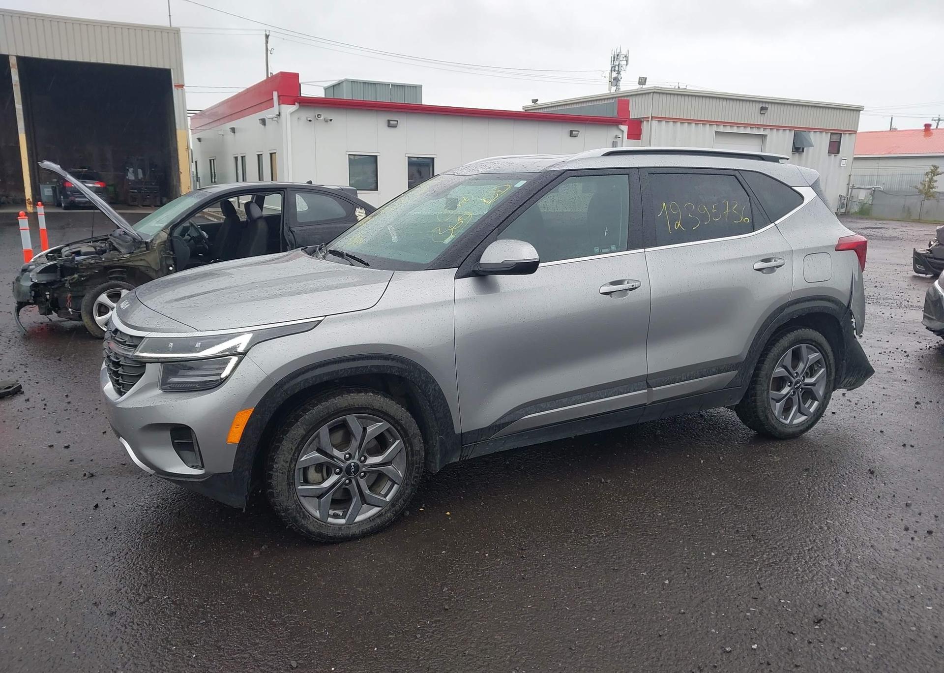 2024 KIA SELTOS S