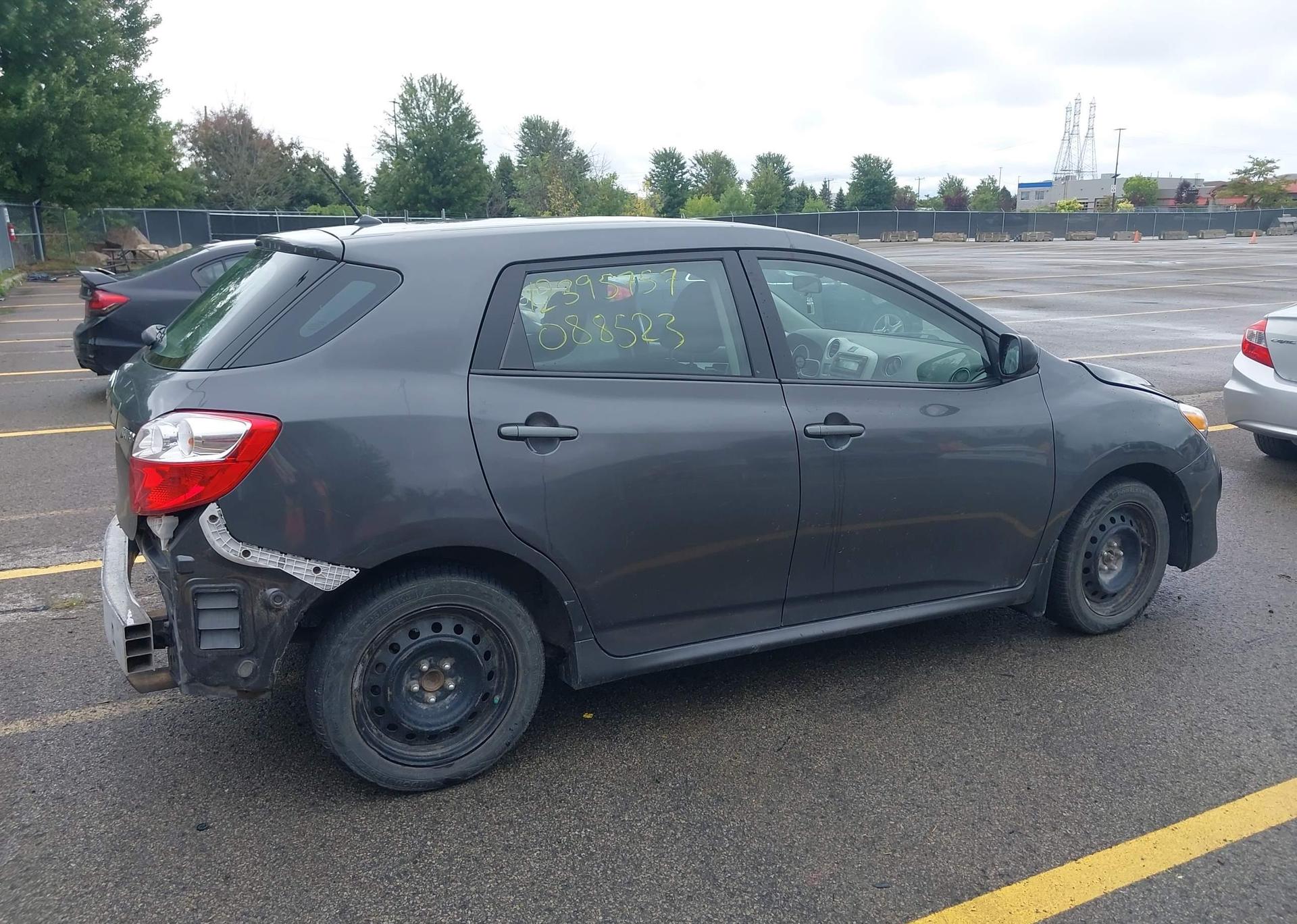 2013 TOYOTA MATRIX