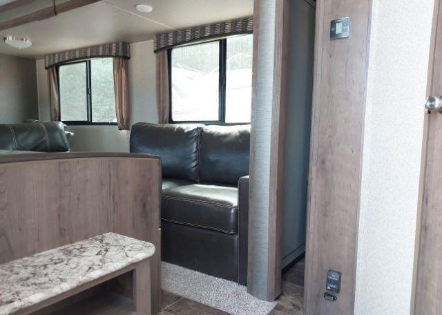 2018 KEYSTONE Passport Ultralite