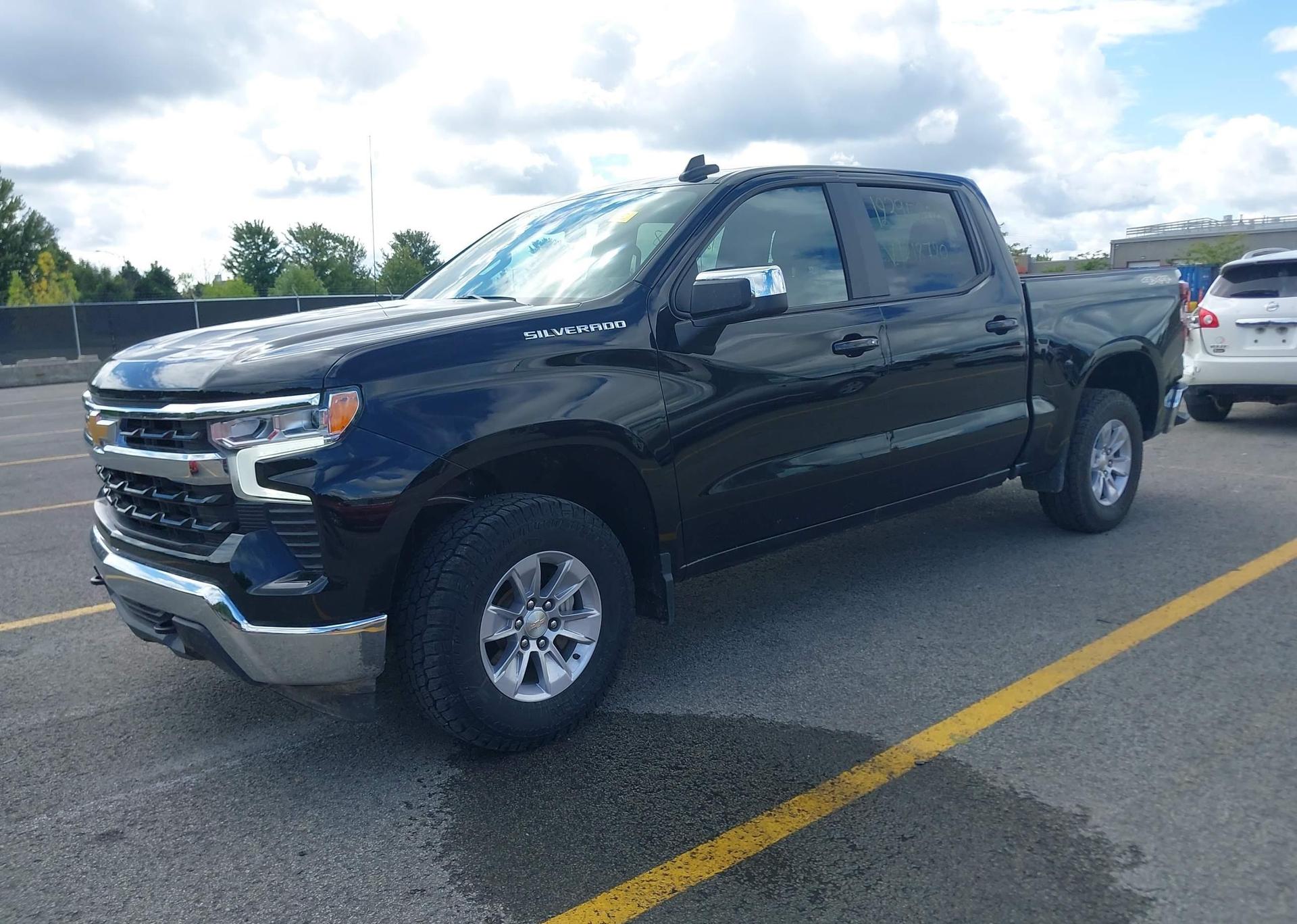 2025 CHEVROLET SILVERADO K1500 LT