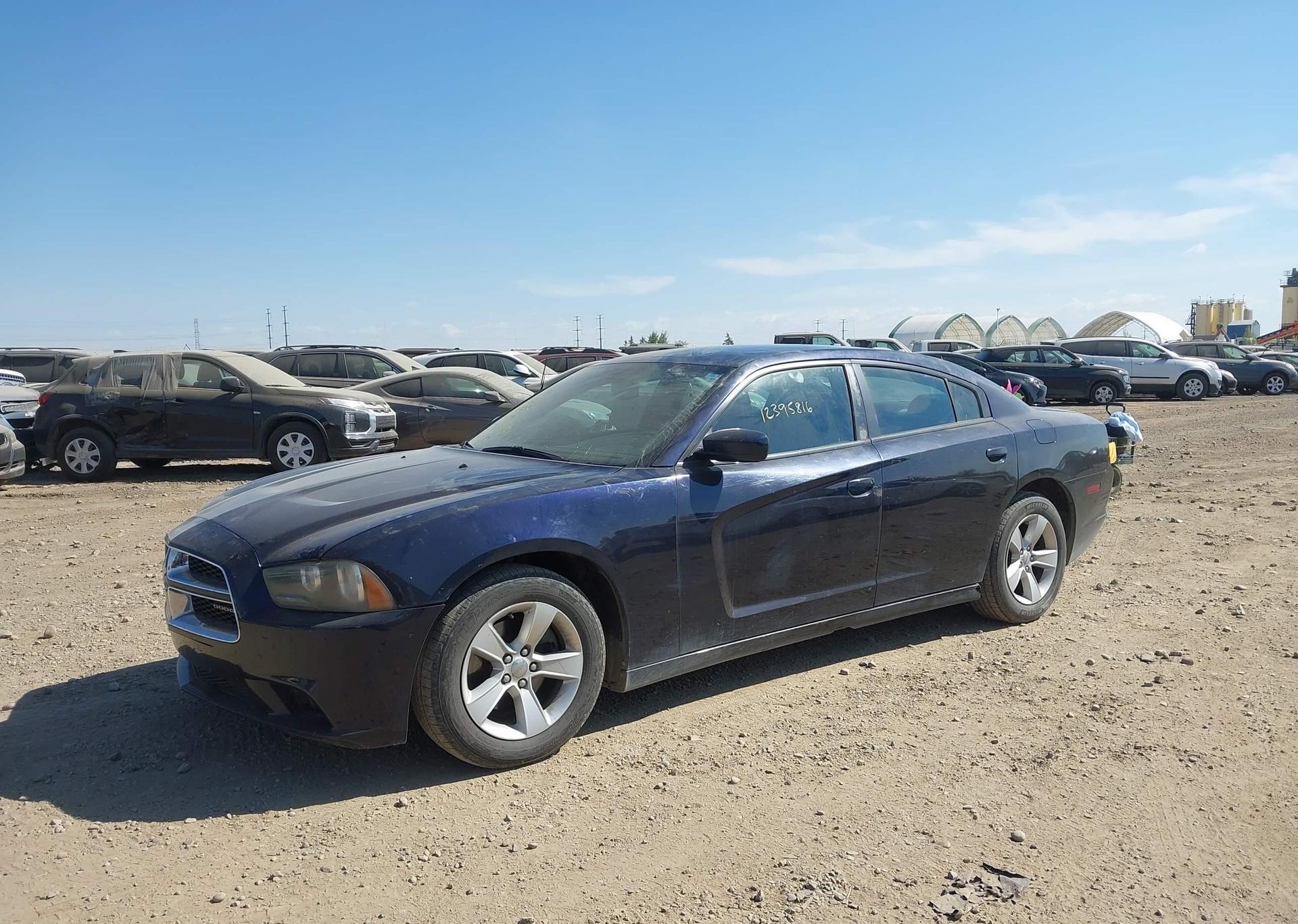 2012 DODGE CHARGER SE