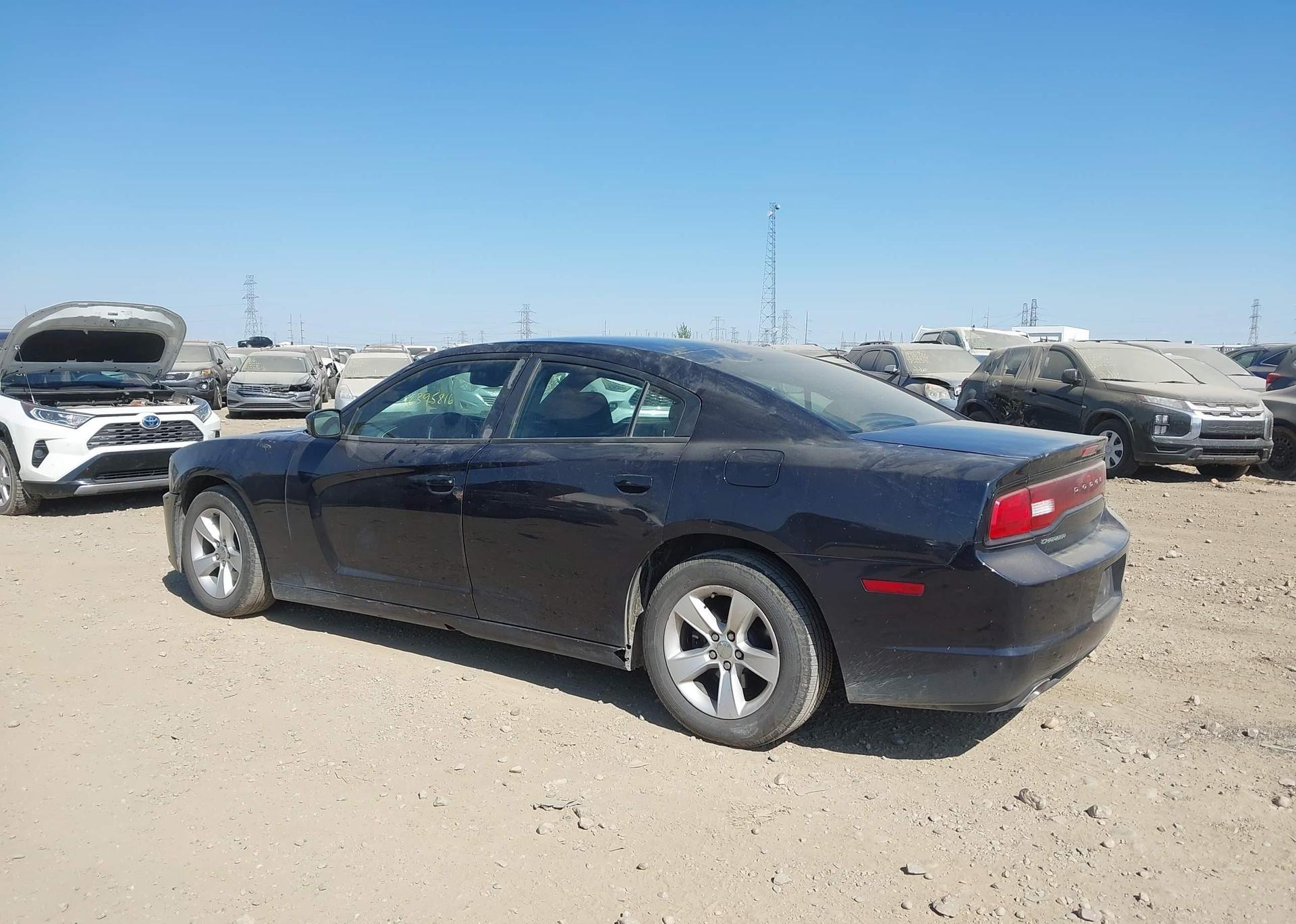 2012 DODGE CHARGER SE