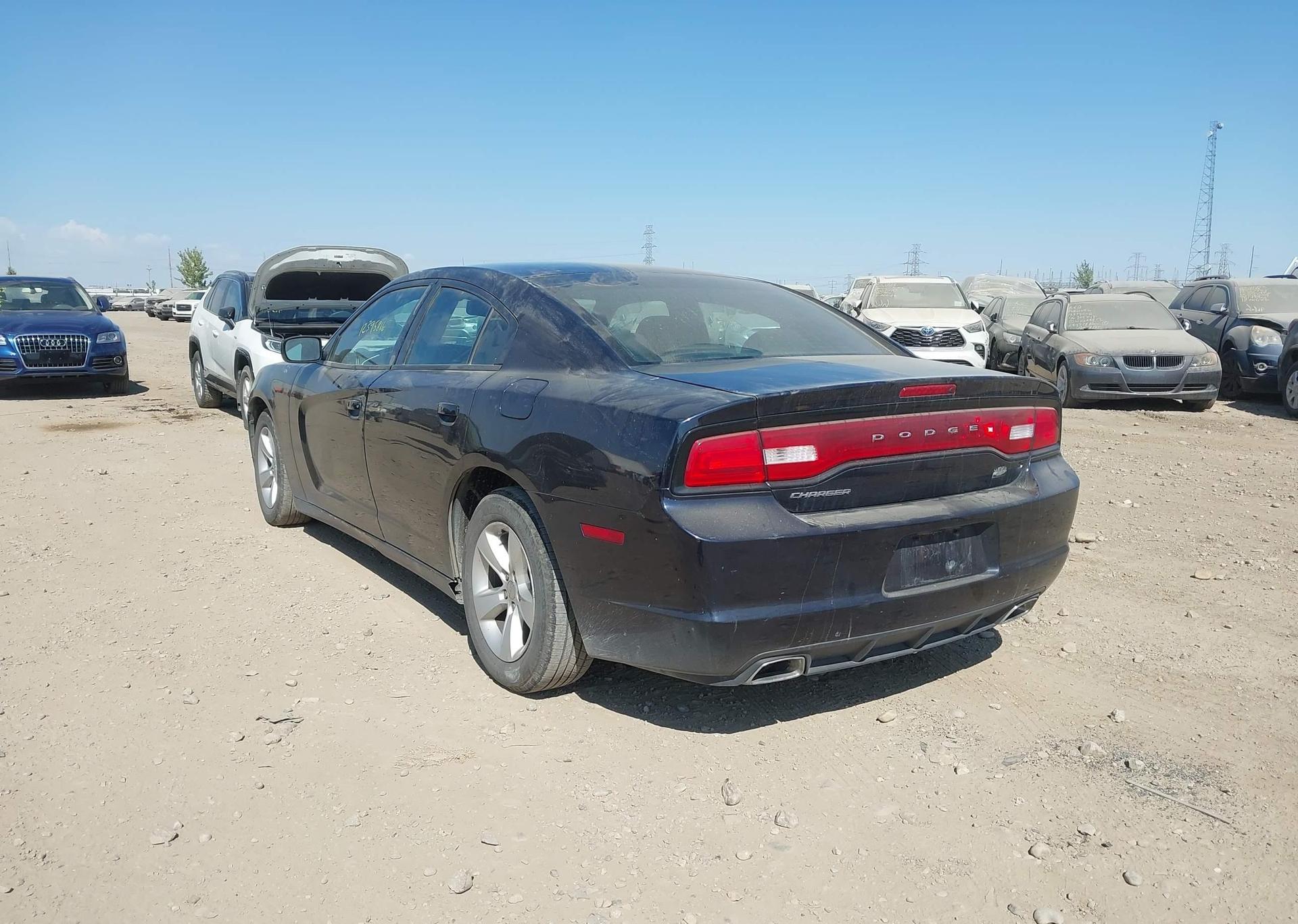 2012 DODGE CHARGER SE