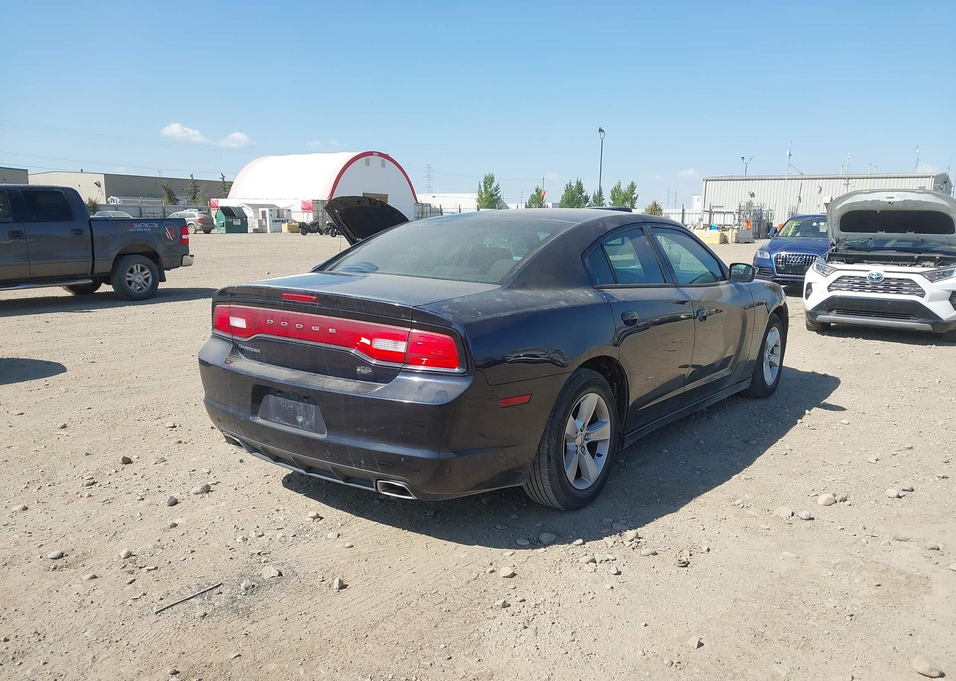 2012 DODGE CHARGER SE