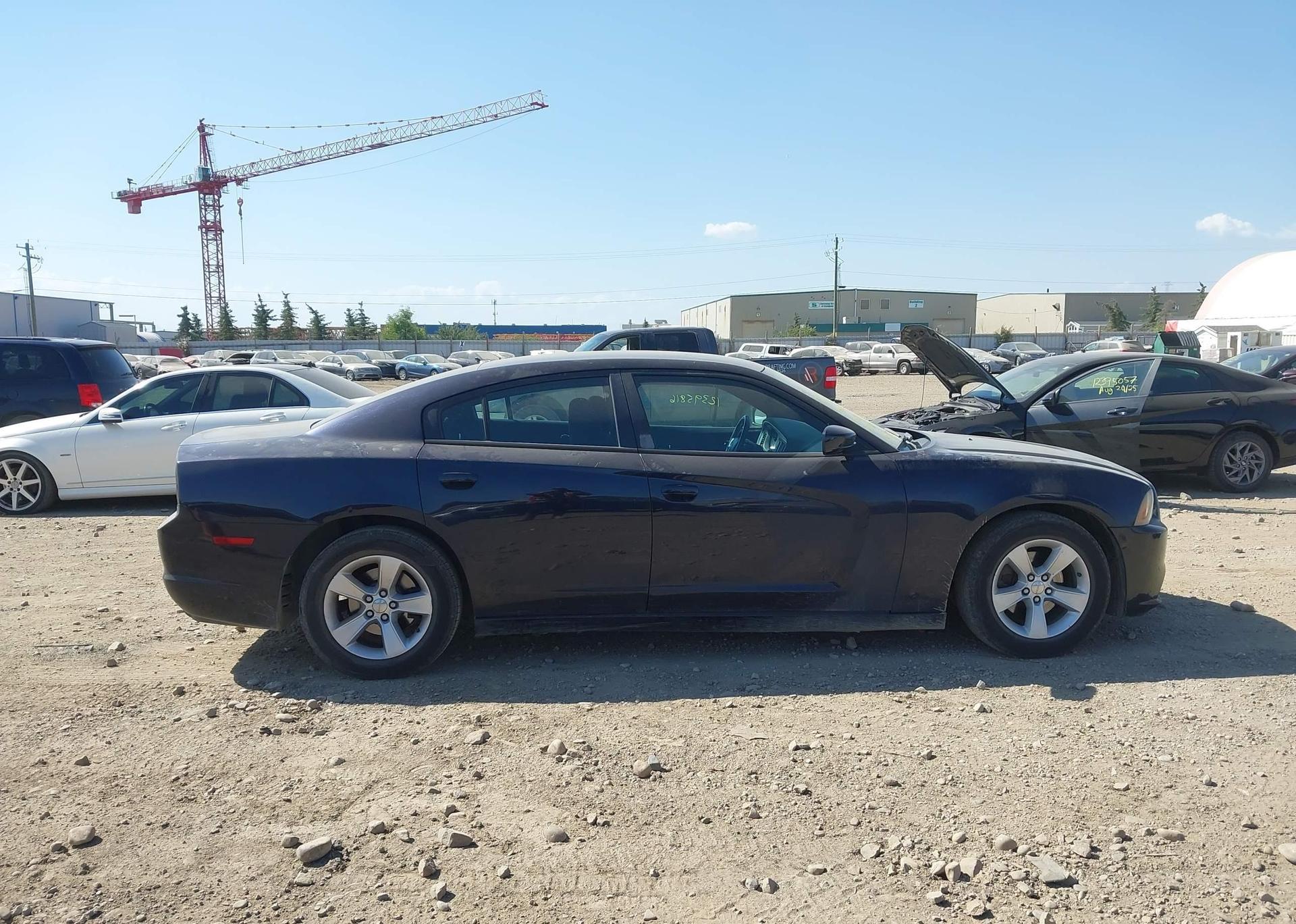 2012 DODGE CHARGER SE