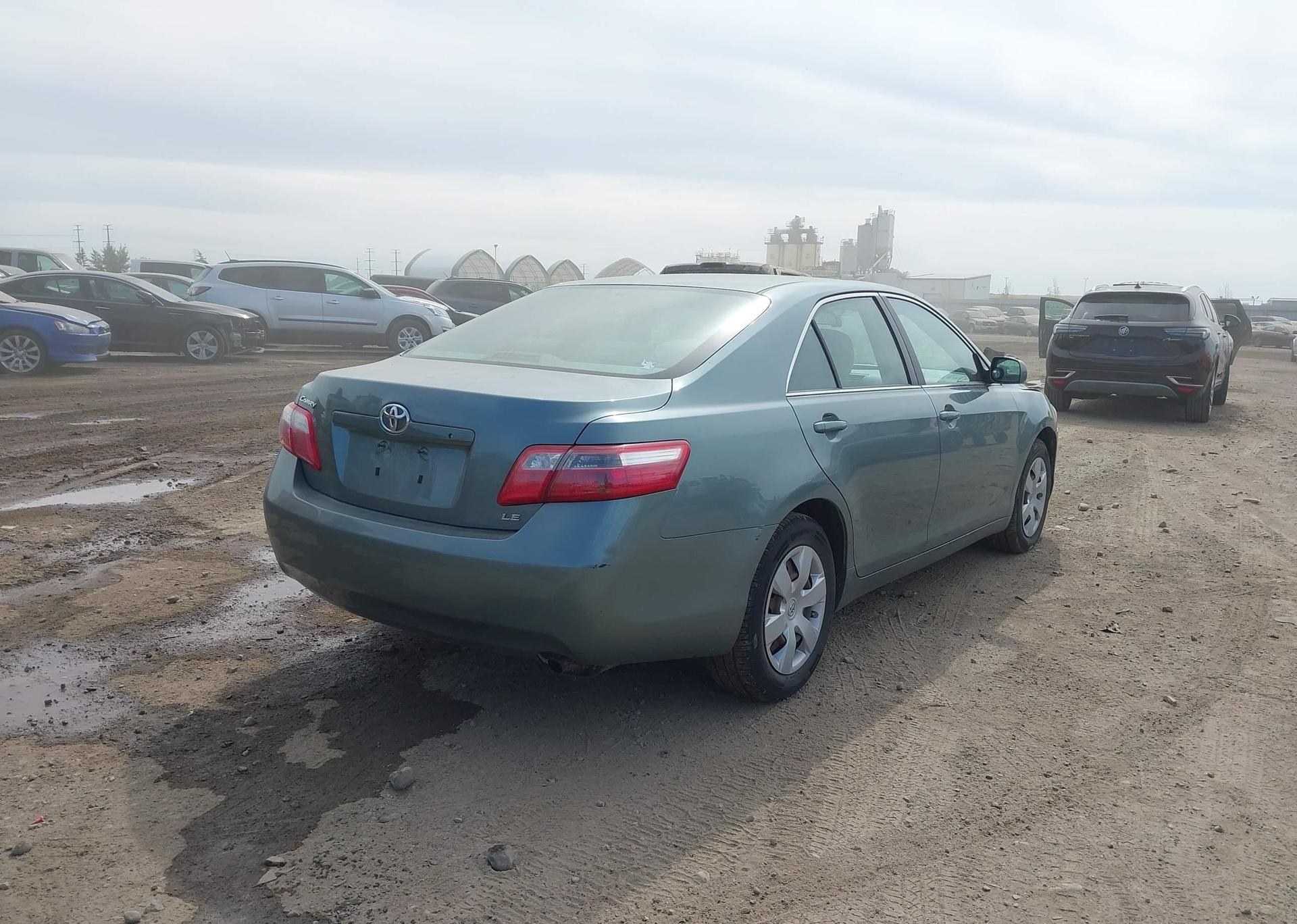 2008 TOYOTA CAMRY LE