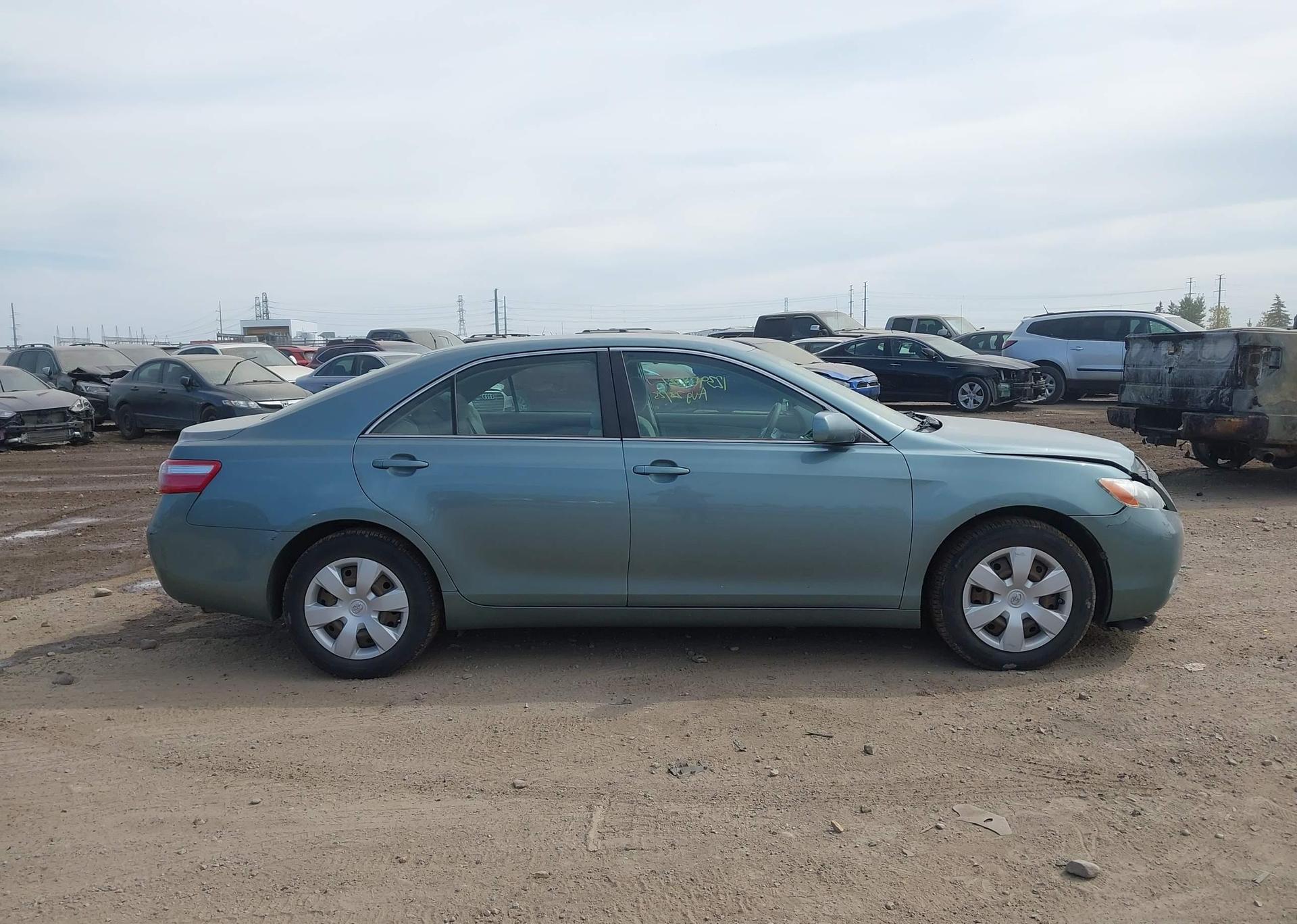 2008 TOYOTA CAMRY LE