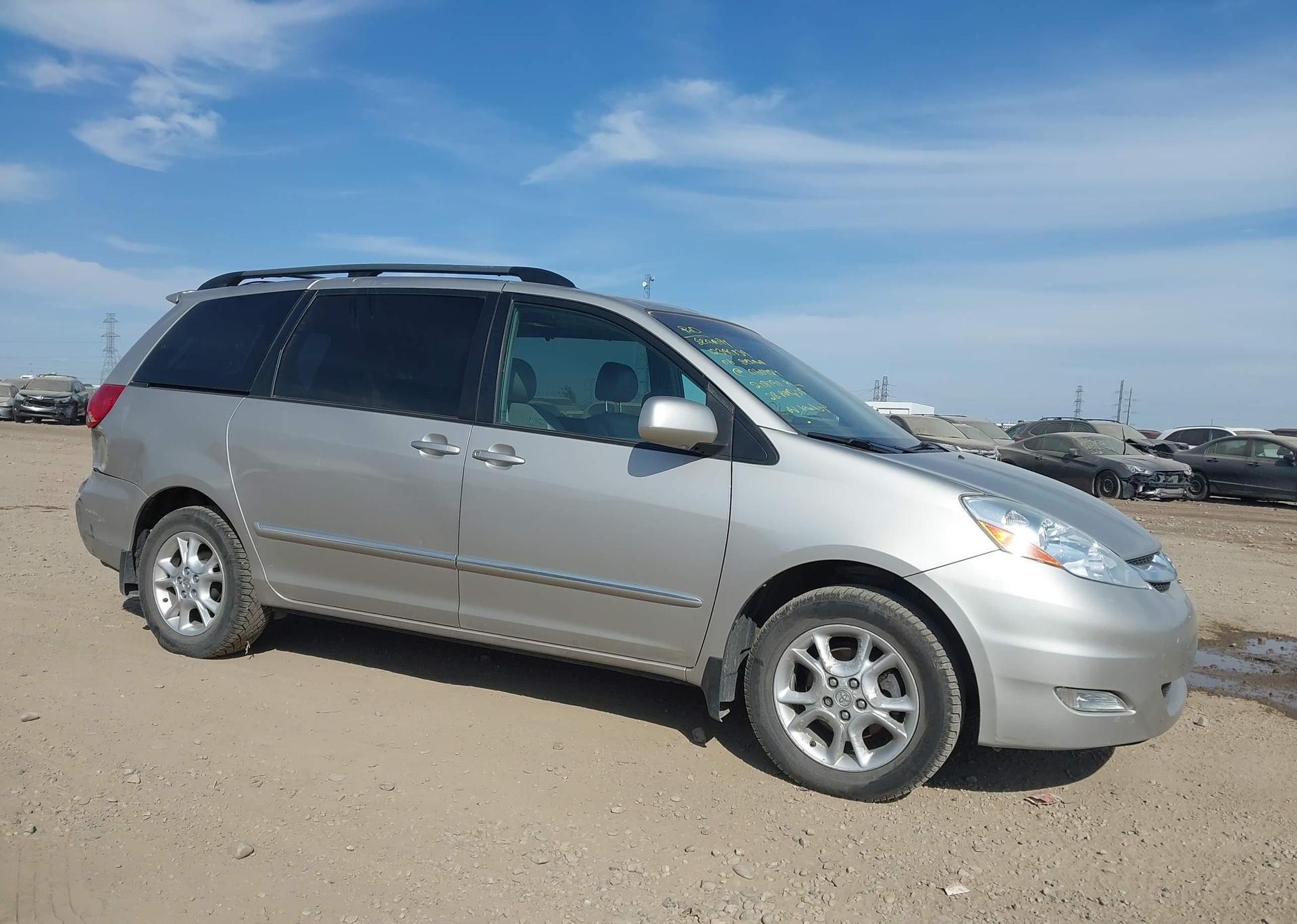 2006 TOYOTA SIENNA XLE LIMITED 7 PASSENGER