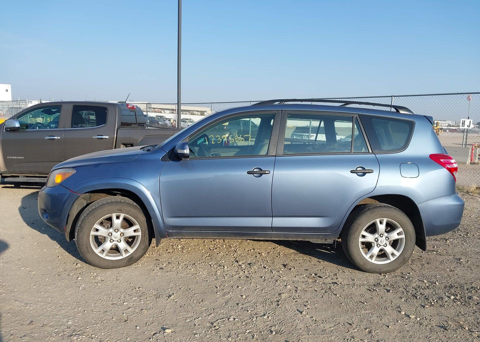 2009 TOYOTA RAV4