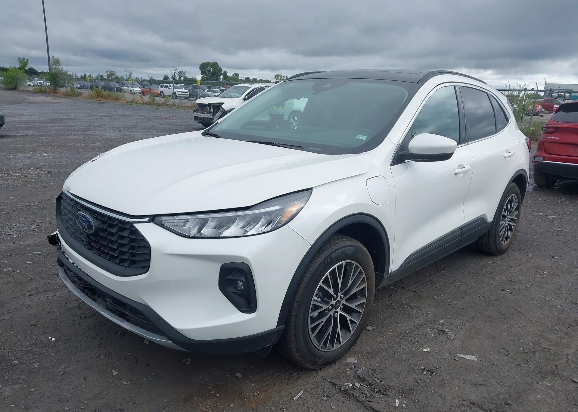 2025 FORD ESCAPE PHEV