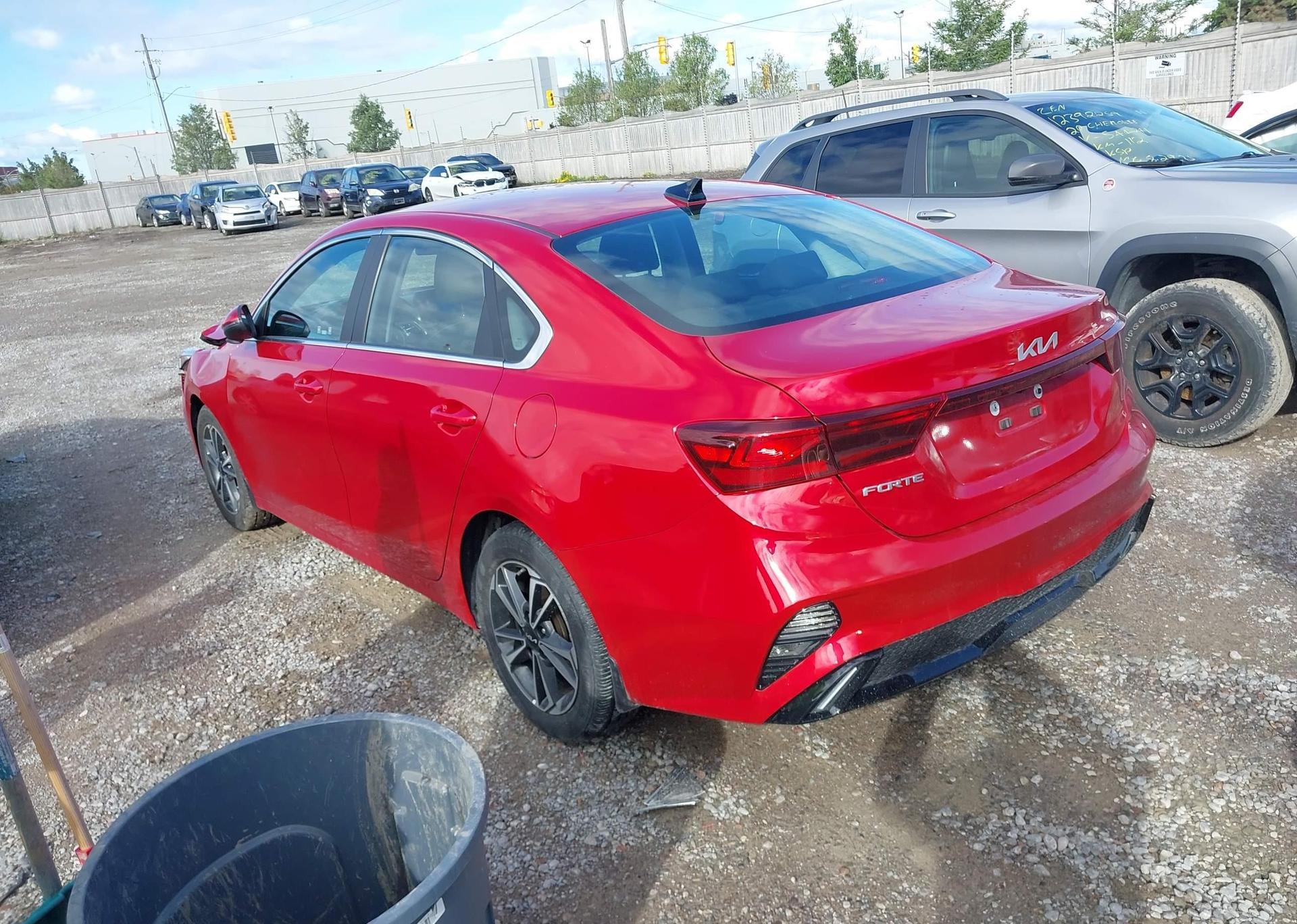 2023 KIA FORTE EX
