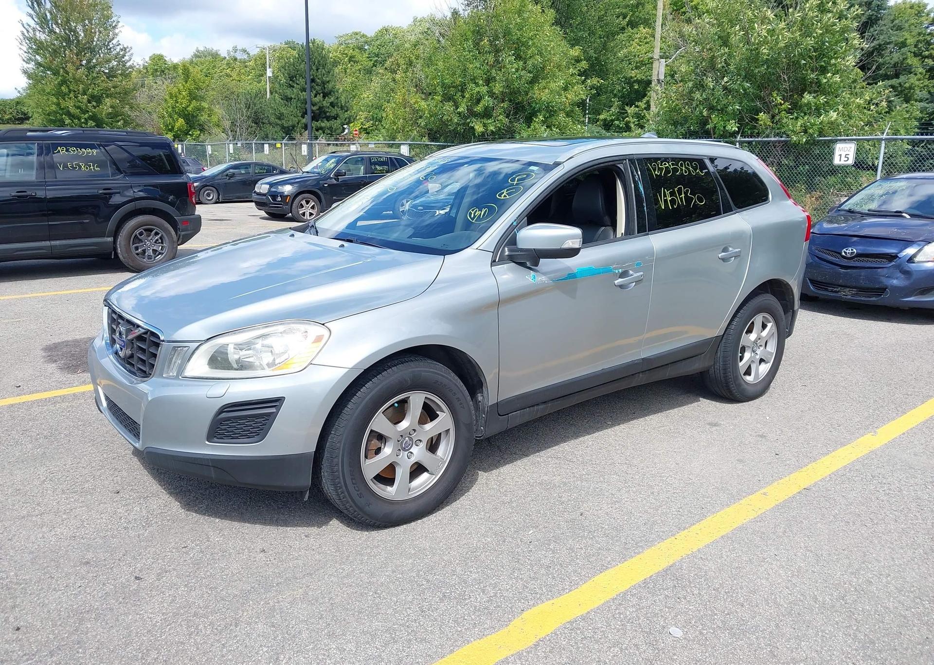 2011 VOLVO XC60 3.2