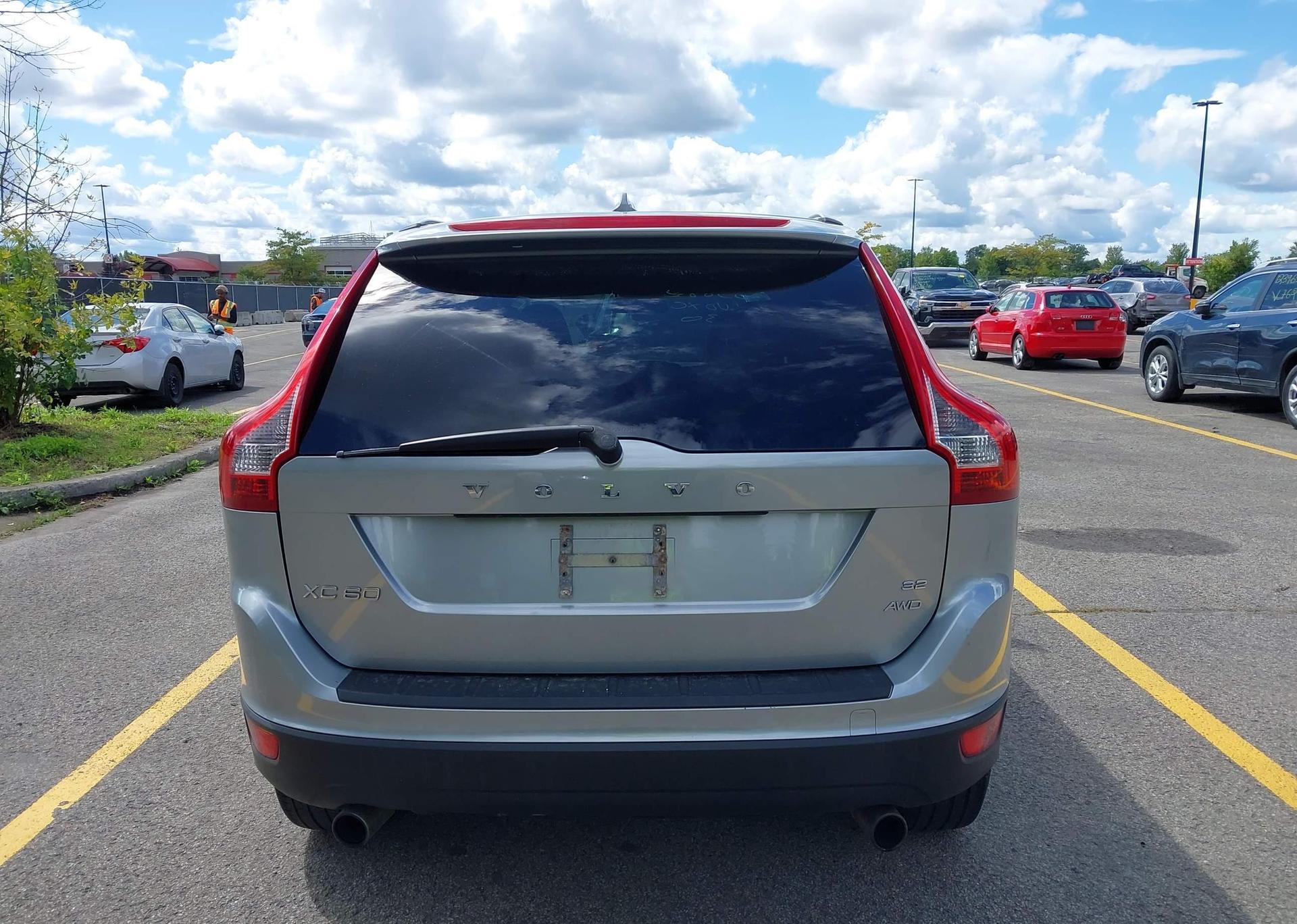 2011 VOLVO XC60 3.2