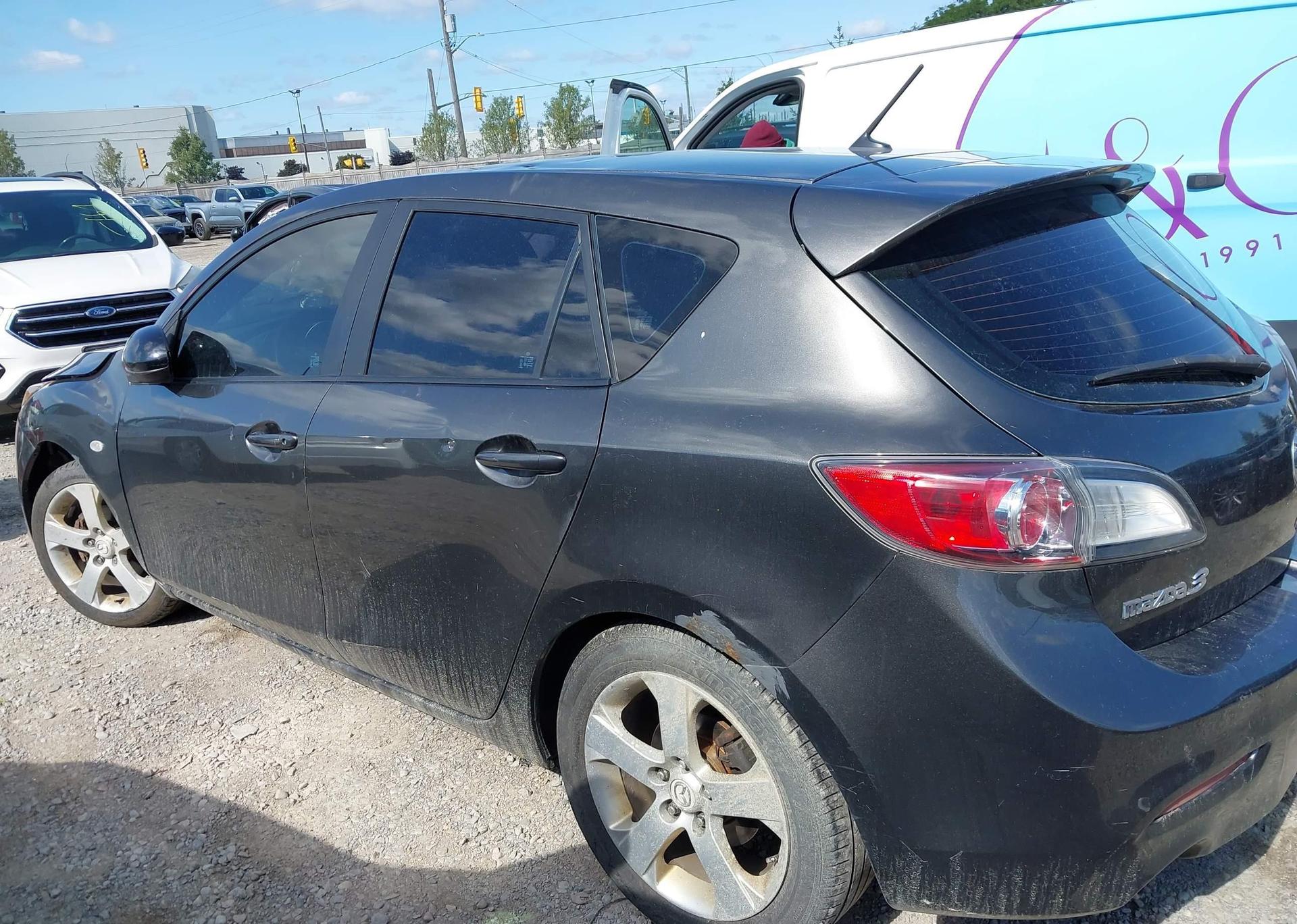 2010 MAZDA 3 I