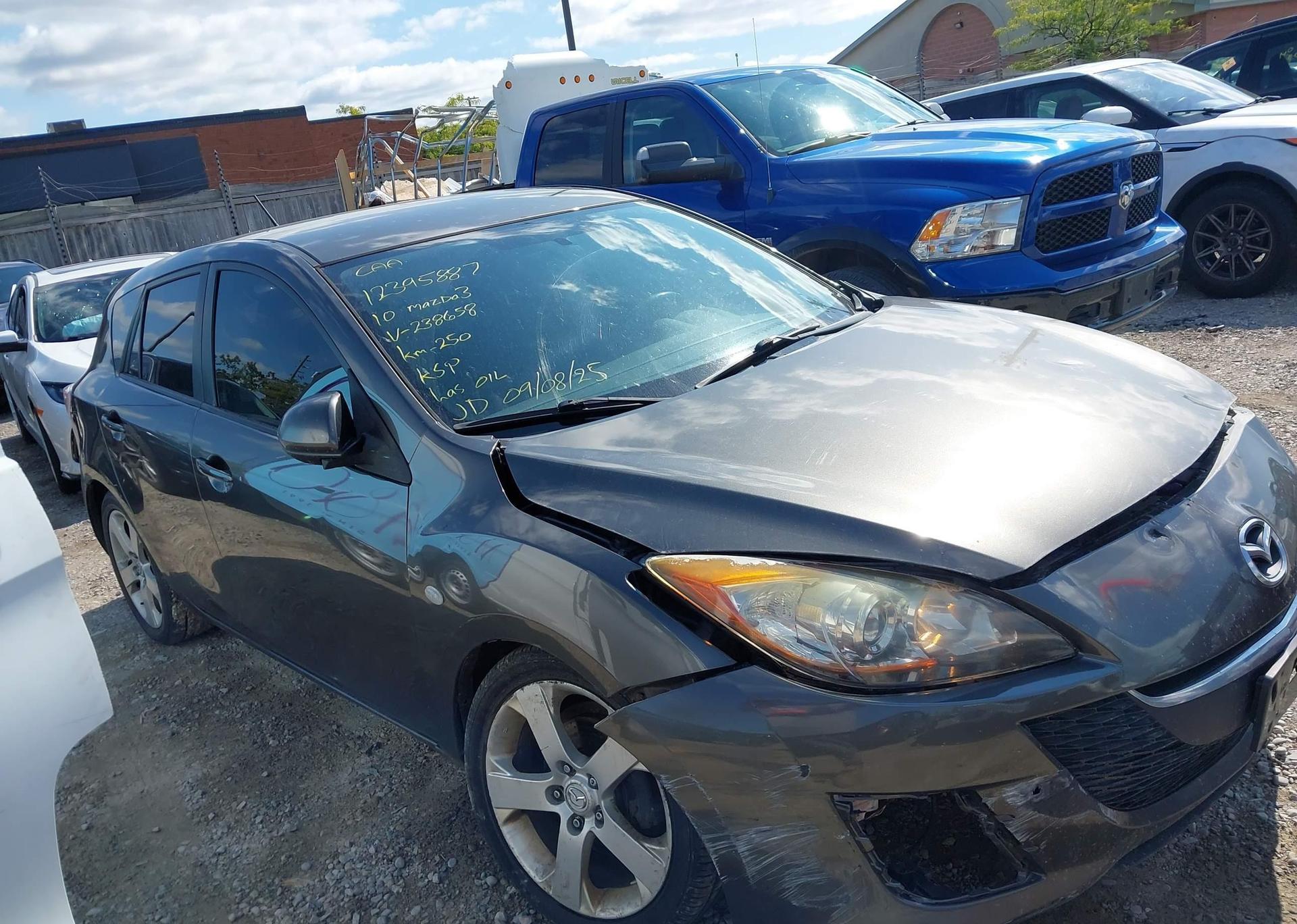 2010 MAZDA 3 I